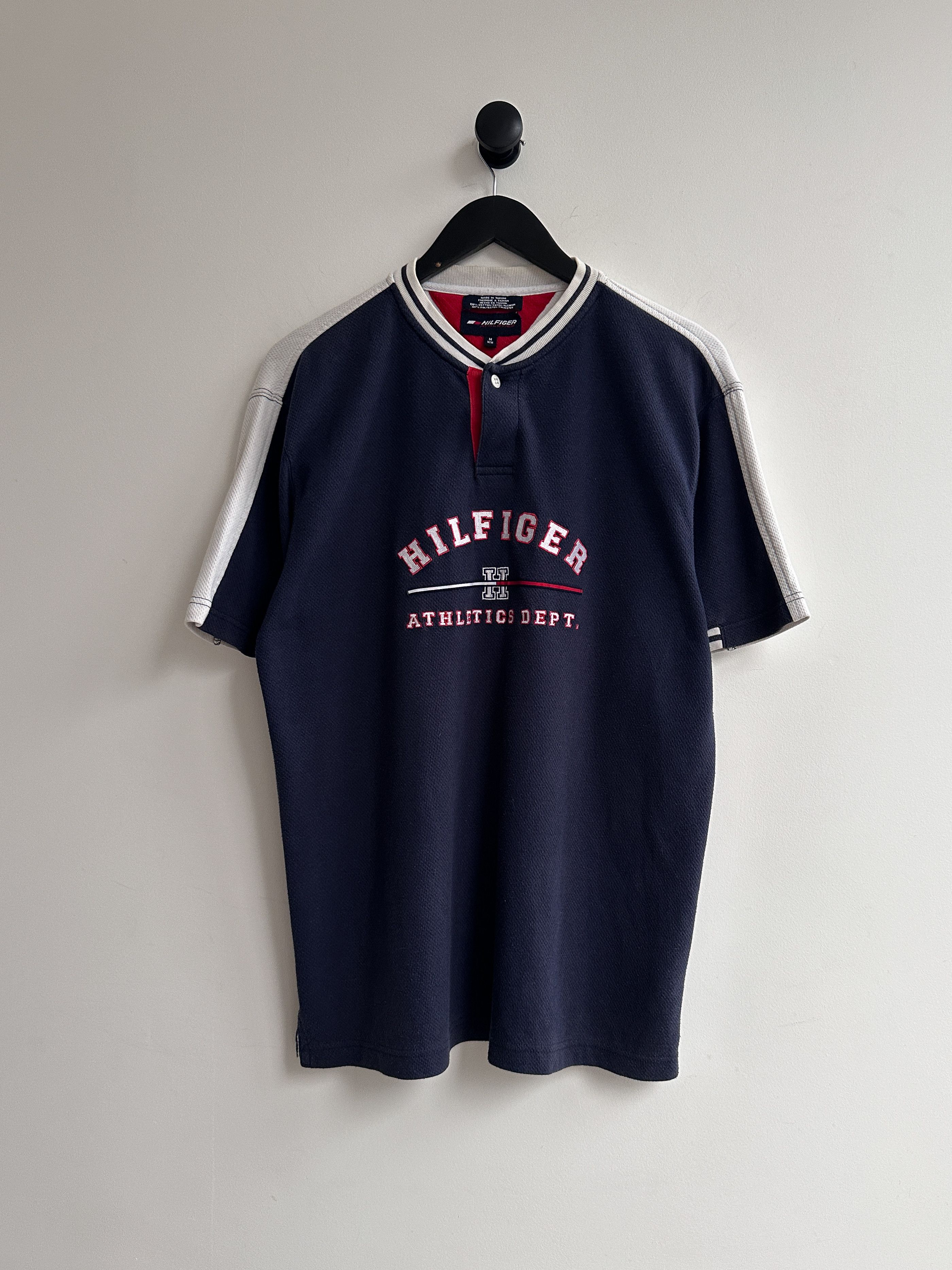 Tommy Hilfiger Vintage Tommy Hilfiger Logo Tee Shirt Size US M / EU 48-50 / 2 - 1 Thumbnail