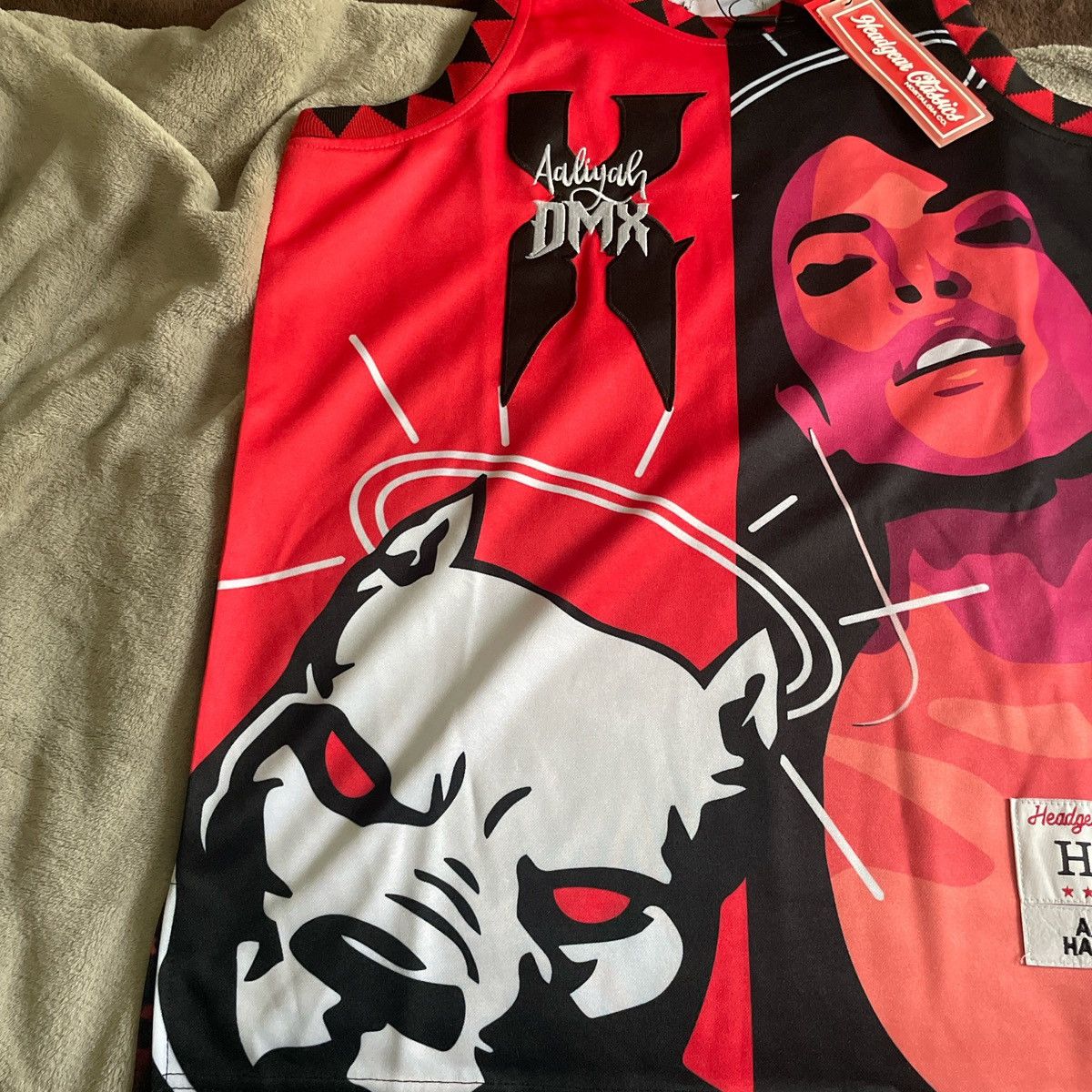 Other Brand new DMX&Aaliyah sm headgear classics basketball jersey Size US S / EU 44-46 / 1 - 3 Thumbnail