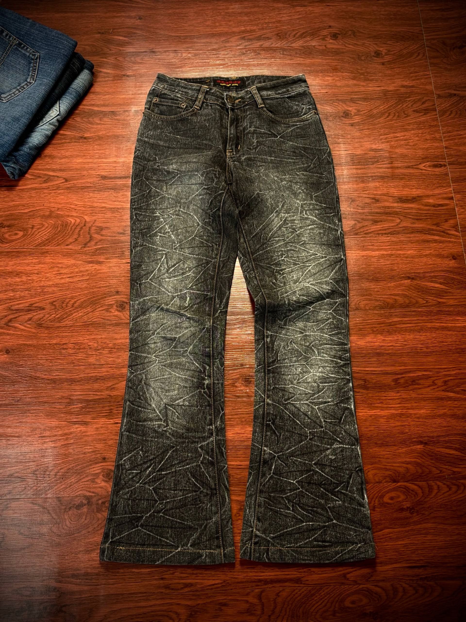 Tornado Mart Vintage Japanese 210 Flare Jeans Crack Wash Denim Pants Size 28" / US 6 / IT 42 - 1 Thumbnail
