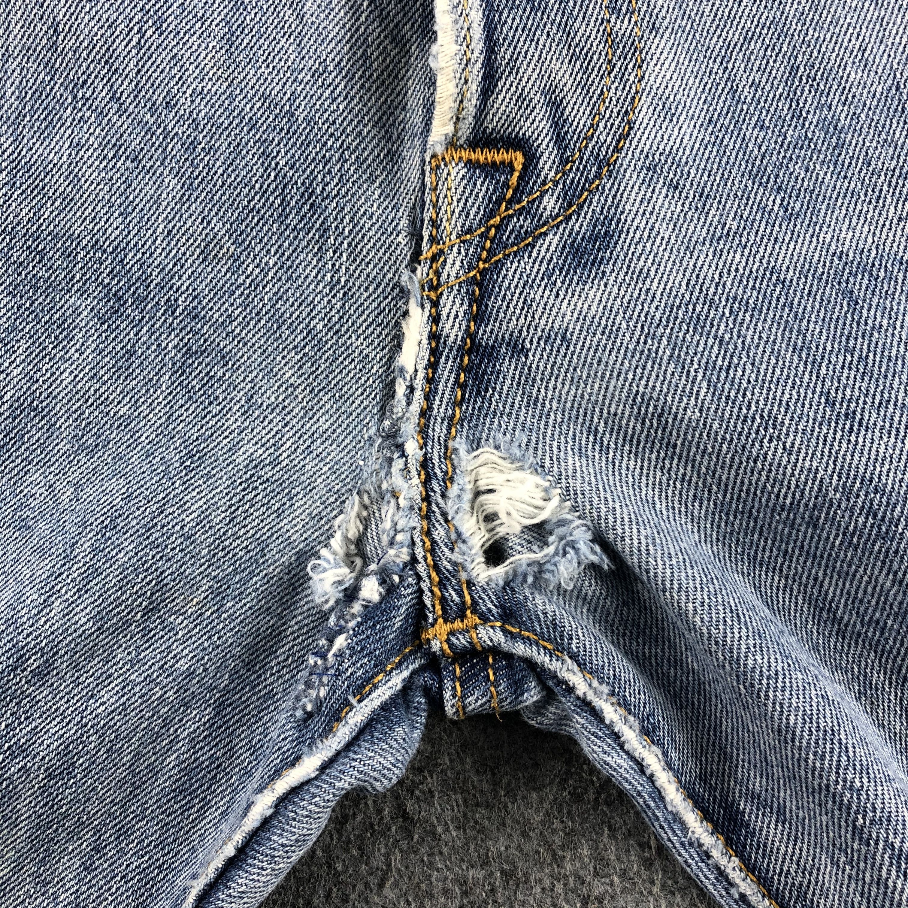 Levi's Vintage Light Wash Levis 501 Jeans-J2008 Size US 36 / EU 52 - 11 Thumbnail
