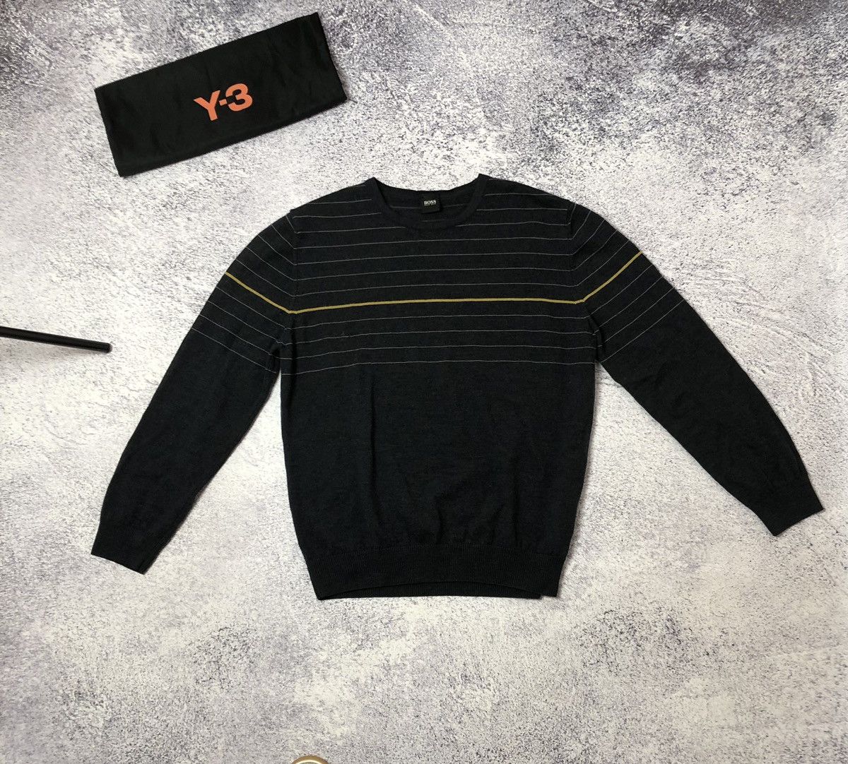 Hugo Boss Men’s Hugo Boss vintage men’s size M y2k casual ykk Size US M / EU 48-50 / 2 - 1 Thumbnail