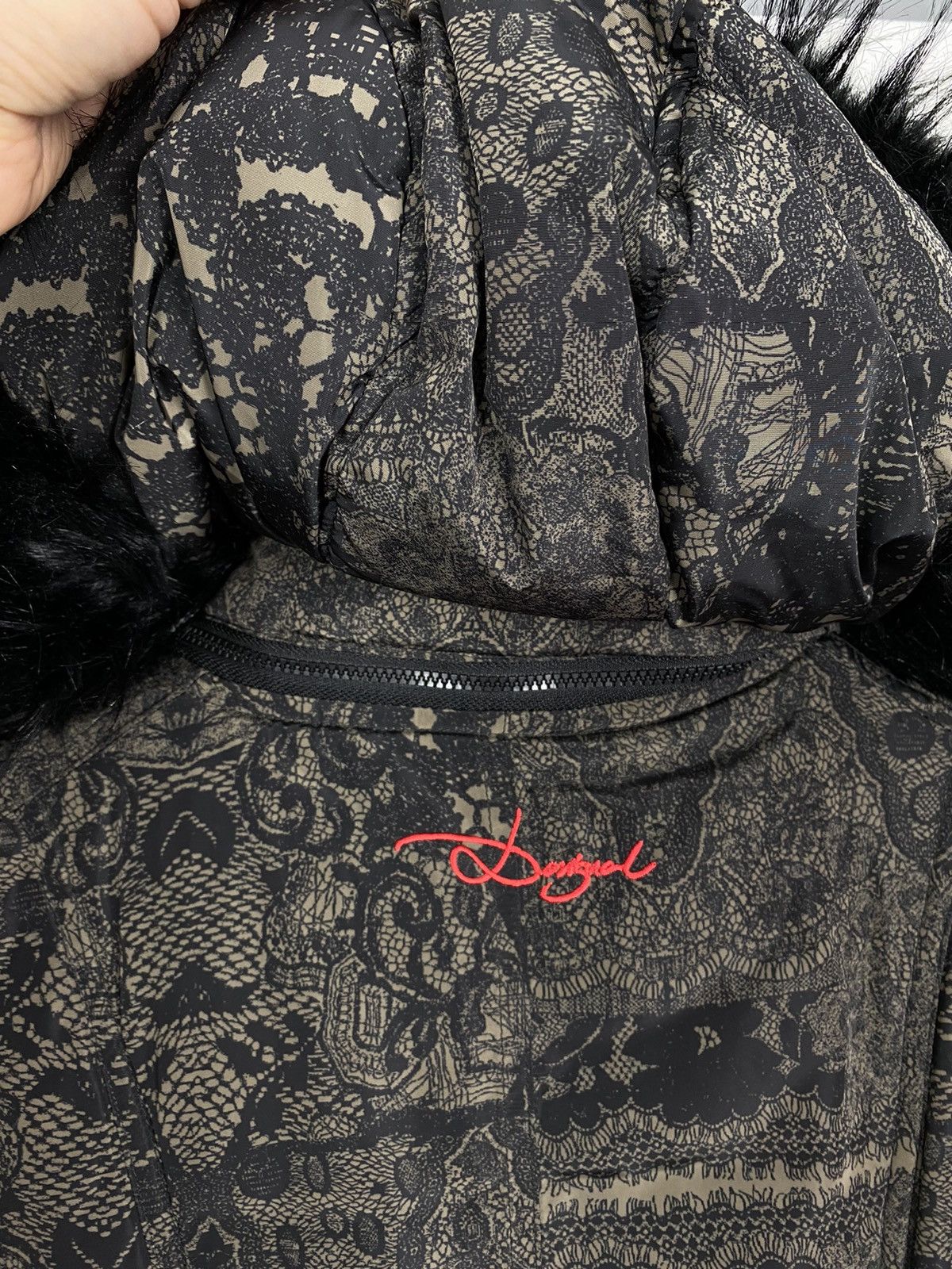 Designer Desigual Pakaian Jadi Wanita Puffer Jacket Women’s Size 36/S Size S / US 4 / IT 40 - 16 Thumbnail