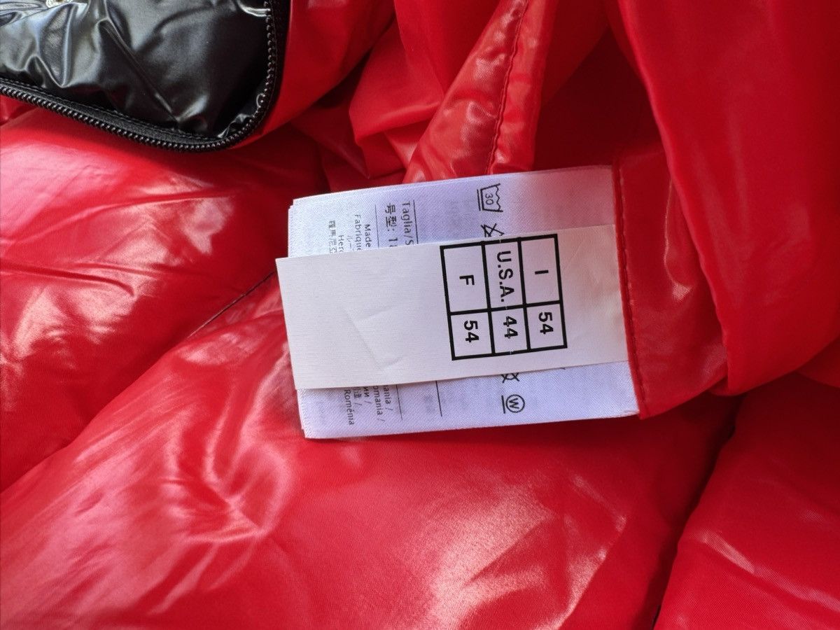 Moncler × Valentino Valentino X Moncler down jacket puffer Size US L / EU 52-54 / 3 - 13 Thumbnail