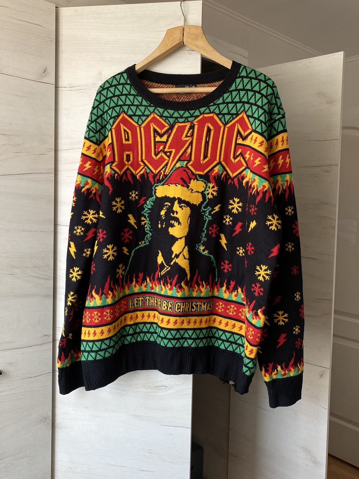AC/DC AC/DC Christmas Sweater 3XL 2022 Signature Collection Mint Size US XXL / EU 58 / 5 - 1 Thumbnail