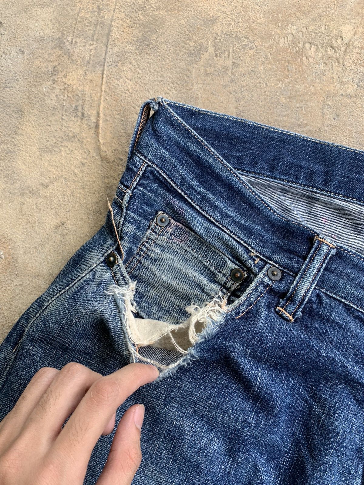 Japanese Brand × Vintage Unknown Japanese Brand Selvedge Distressed Denim Size US 31 - 11 Thumbnail