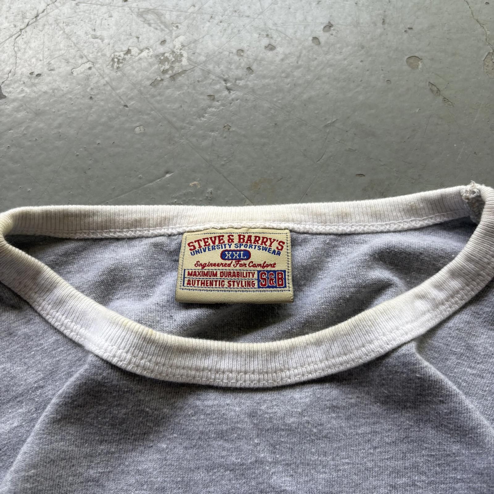 Steve And Barrys × Vintage Vintage Y2K Every Man Needs A Dirty Hoe Grunge Funny Shirt Size US XXL / EU 58 / 5 - 3 Thumbnail
