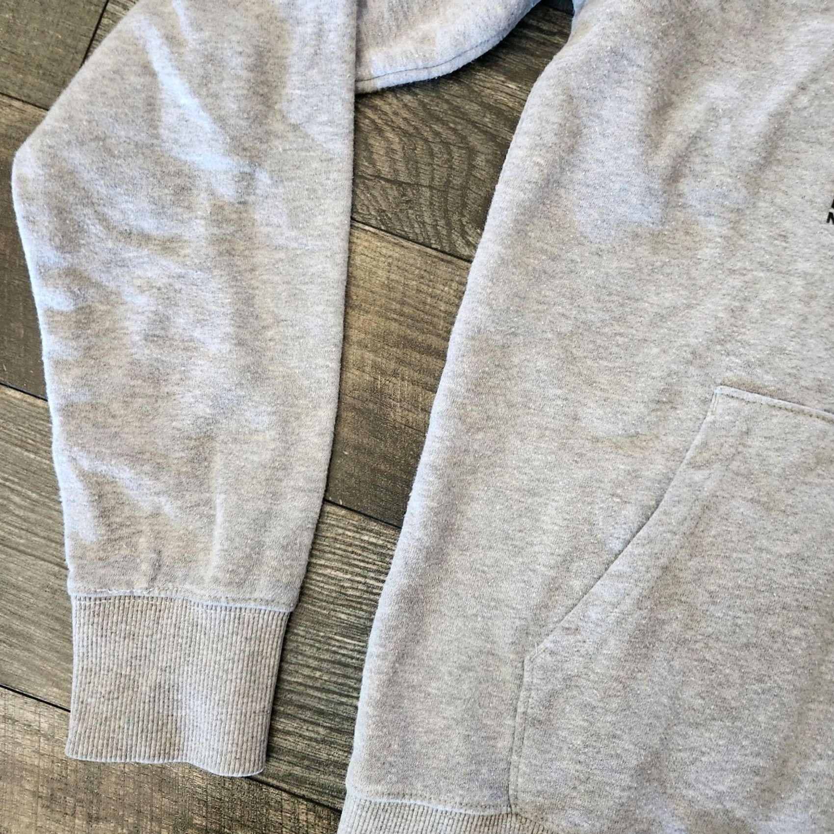 The North Face VINTAGE The North Face Hoodie NYC New York City Statue Of Liberty Gray Mens XS Small Logo Pullover Hooded City Size US XS / EU 42 / 0 - 5 Thumbnail