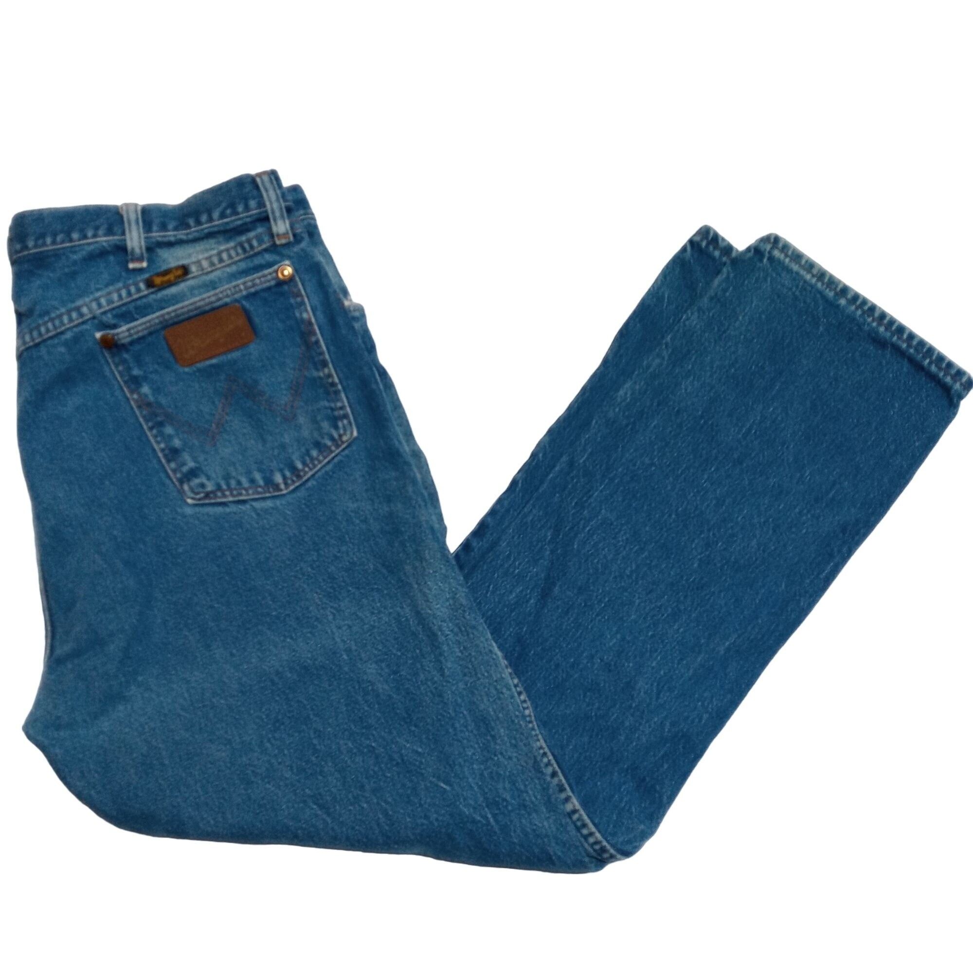 Wrangler Vintage Wrangler Mens Blue Jeans 37 x 28 Faded Worn Denim Co Size US 37 - 1 Preview
