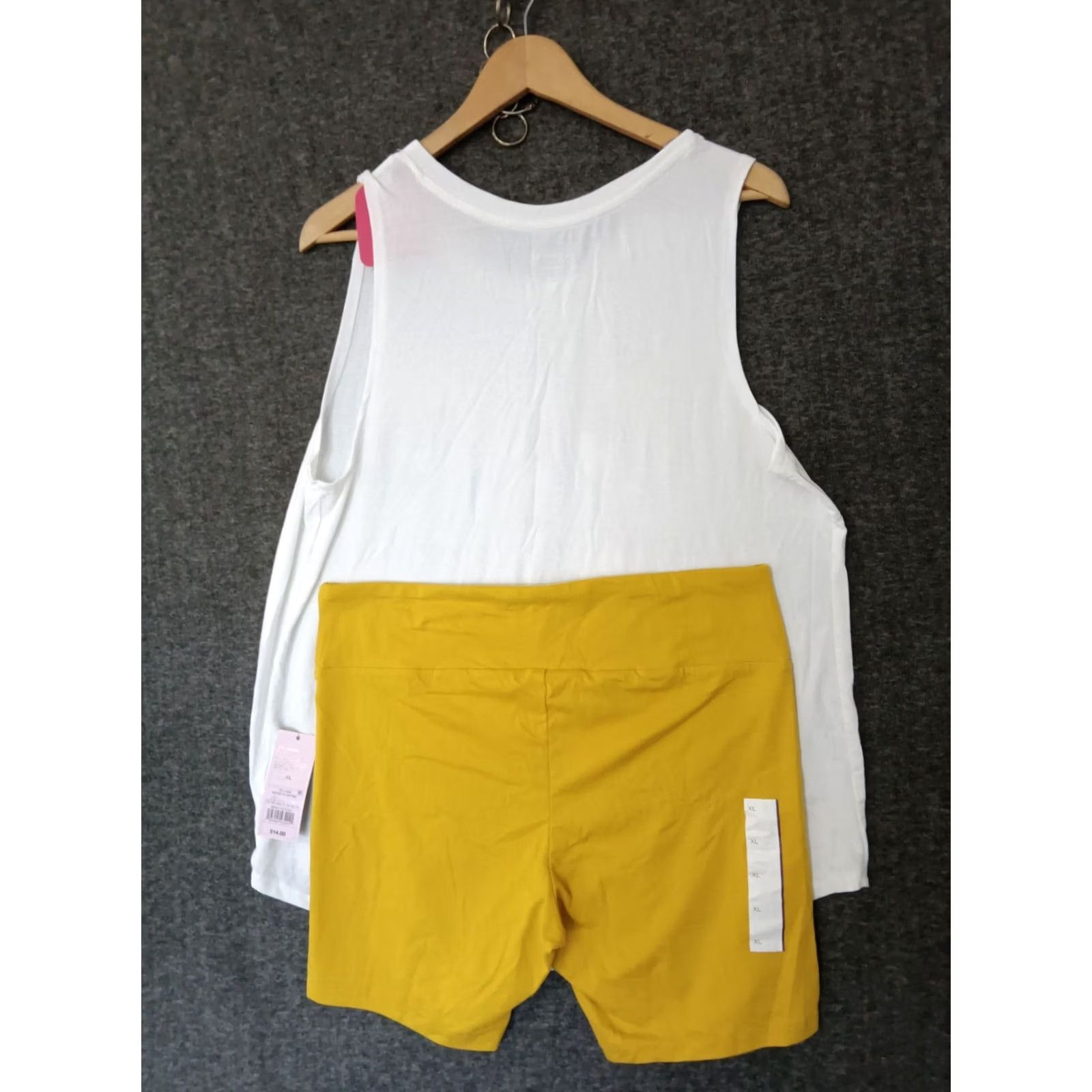 Vintage Wild Fable + Isabel Maternity Women's Knit Biker Shorts Set XL Mustard + White Ladies Activewear Outfit/Set XS? XL? Size 40" / US 18 - 2 Thumbnail