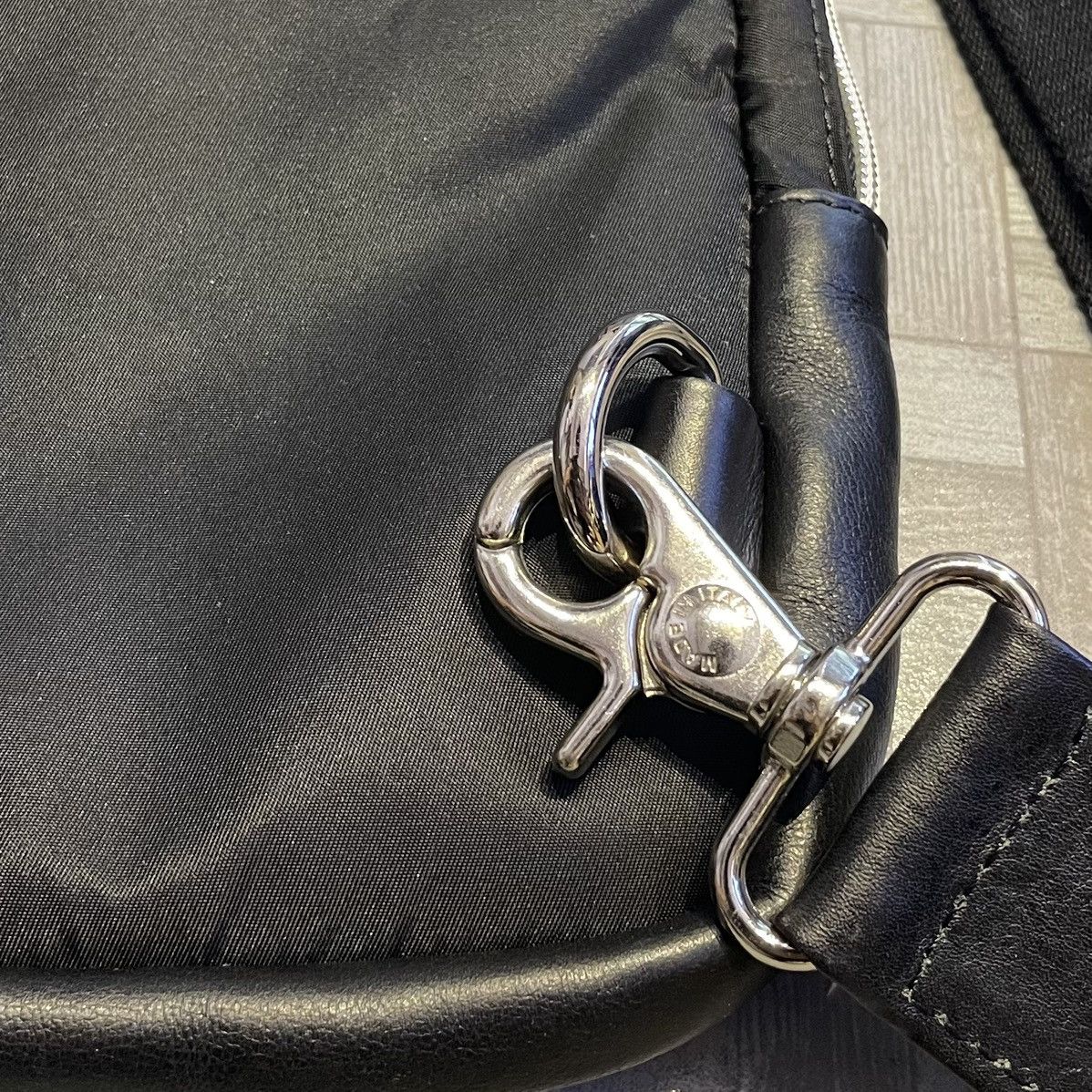 Leather × Orobianco Orobianco Nylon Trim by Leather Crossbody Made in Italy Size ONE SIZE - 16 Thumbnail