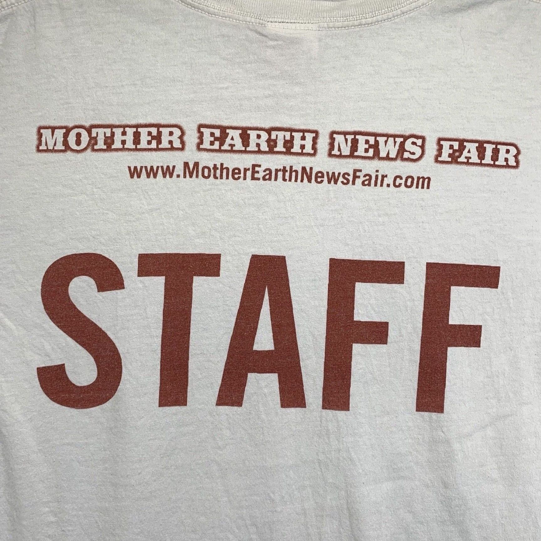 MOTHER VINTAGE Anvil Organic Mother Earth News Fair Shirt T-Shirt Graphic Print Unisex Adult L White Eco Recycle Animal 2000s Size US L / EU 52-54 / 3 - 4 Thumbnail