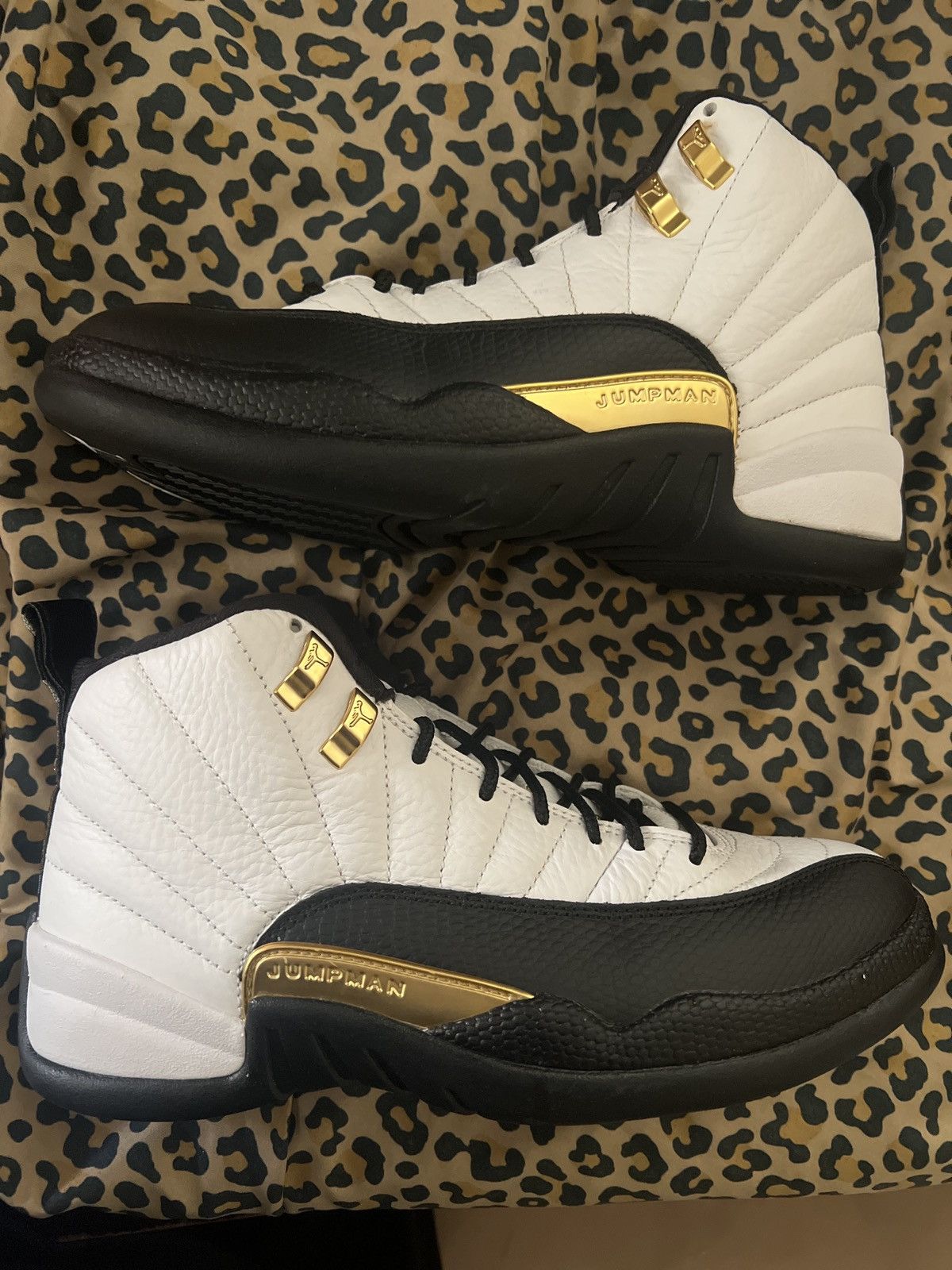 Jordan Brand Air Jordan Retro 12 Size US 7 / EU 40 - 6 Thumbnail