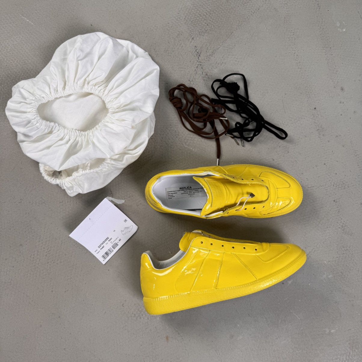 Maison Margiela Maison Margiela Replica Size US 9.5 / EU 42-43 - 1 Thumbnail