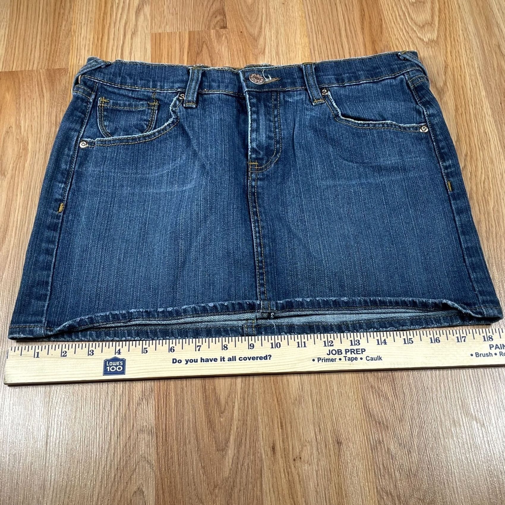 Old Navy Old Navy Clothing Co. Skirt Women’s Size 6 Jeans Mini Stretch Blue Size 28" / US 6 / IT 42 - 5 Thumbnail