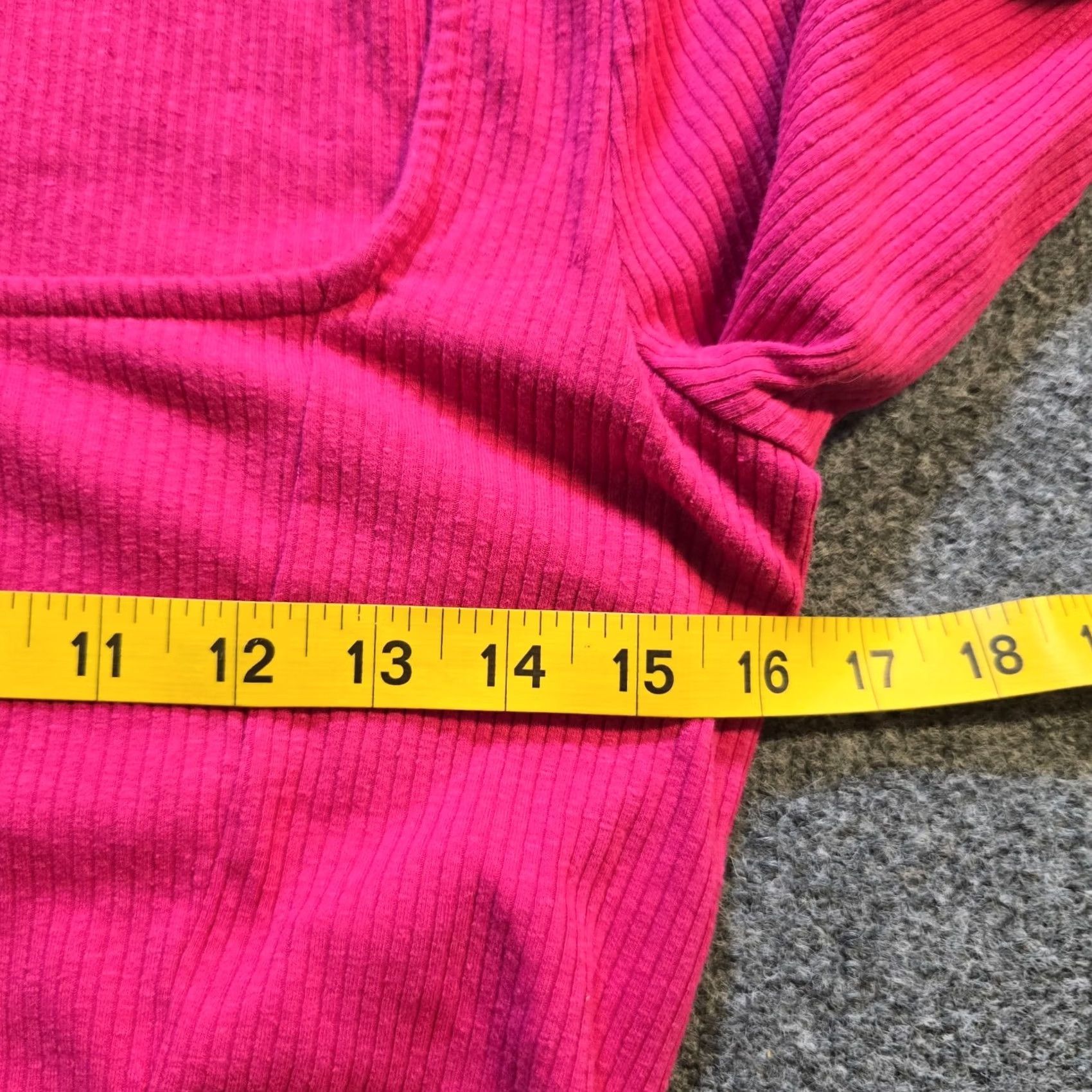 Urban Outfitters Urban Outfitters Top Women's Large Pink Ribbed Cropped Long Sleeve Capsule Casual Shirt Size L / US 10 / IT 46 - 6 Thumbnail