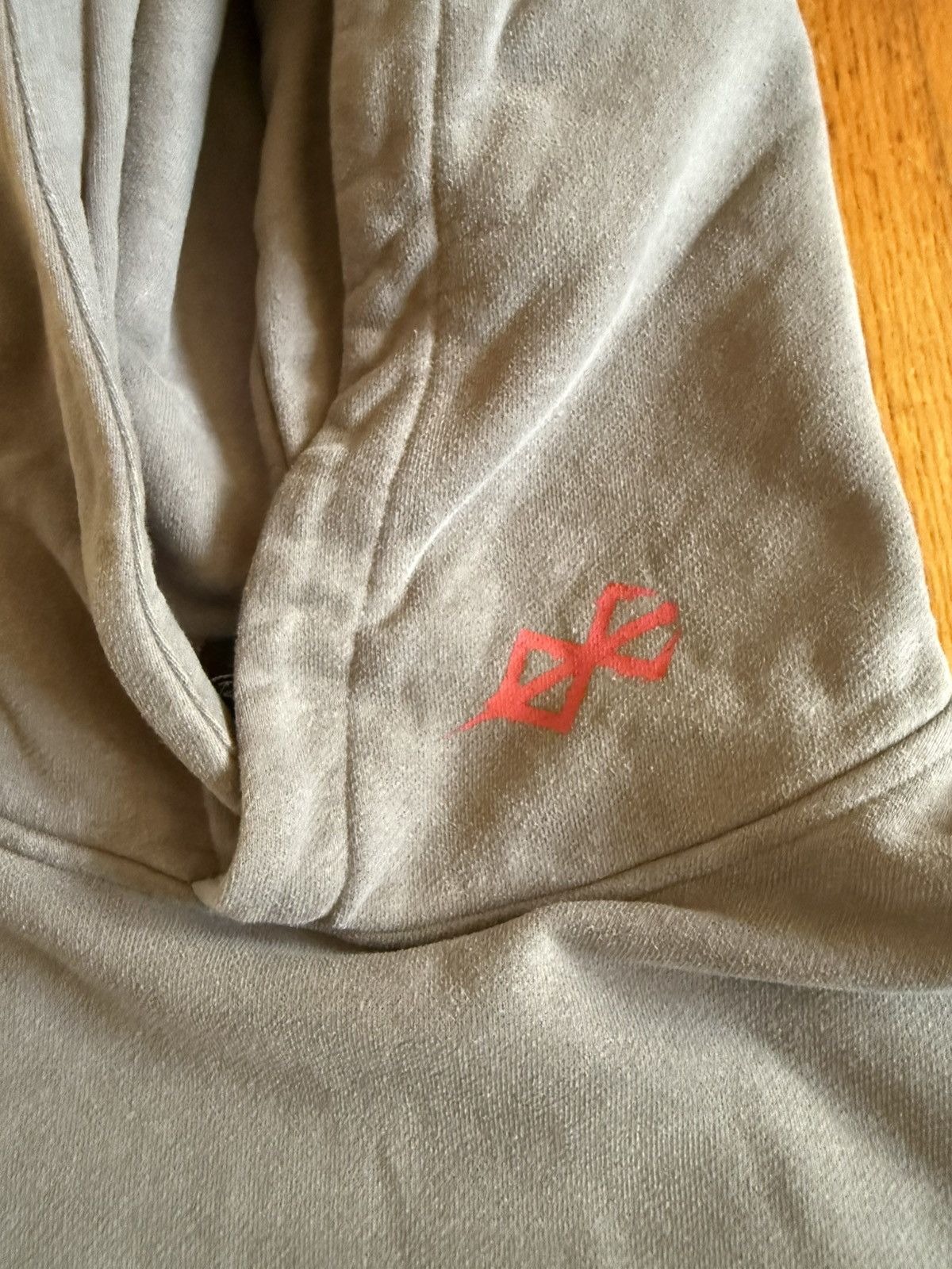 Anime Berserk (Guts and Griffith) Retaliation Project Hoodie Size US M / EU 48-50 / 2 - 3 Thumbnail