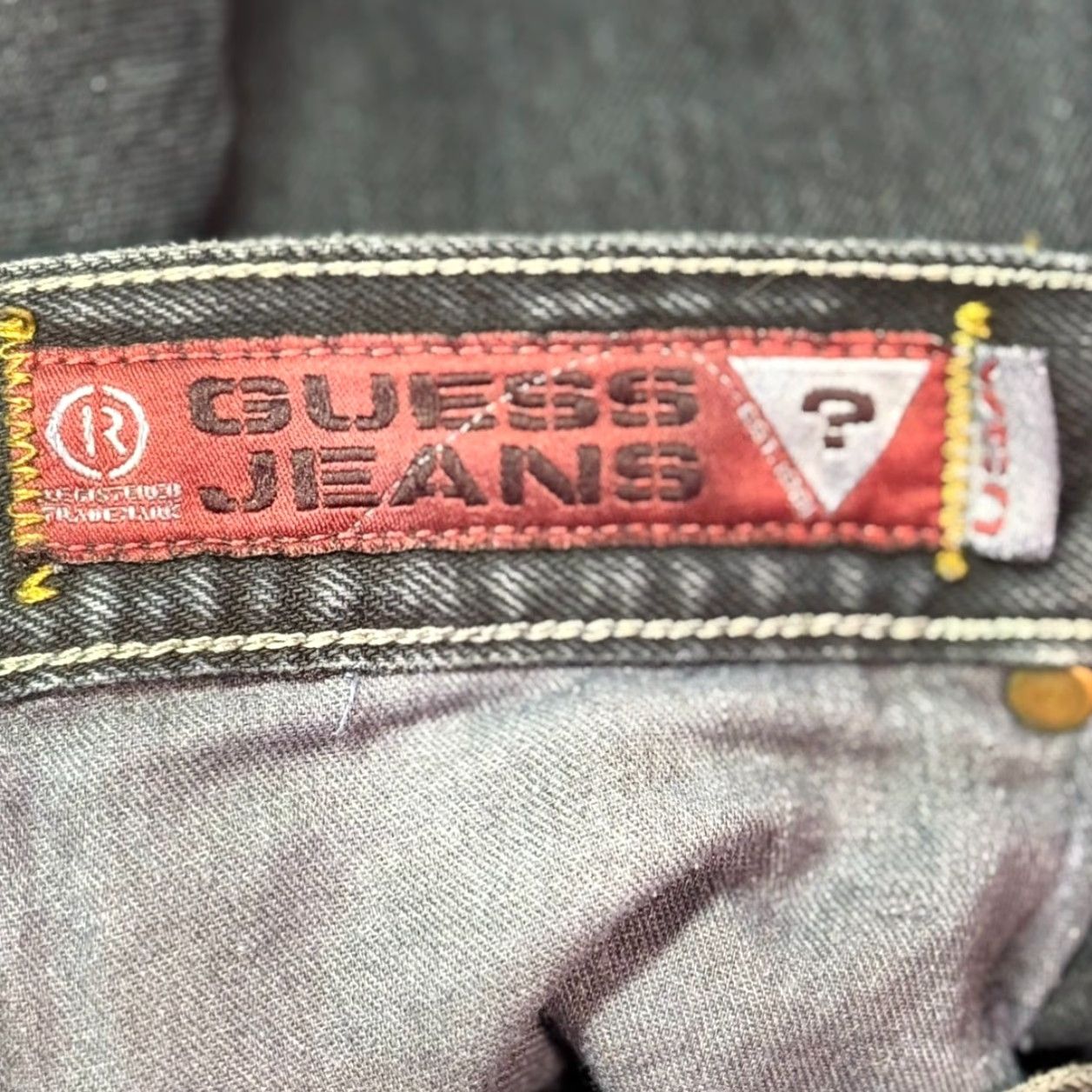 Guess Guess Jeans Denim Black Loose Baggy Raw Hem 90s 5-Pocket Mens 28x32 Jeans Regular Rise Mid Cotton Belted"} Size US 28 / EU 44 - 3 Thumbnail
