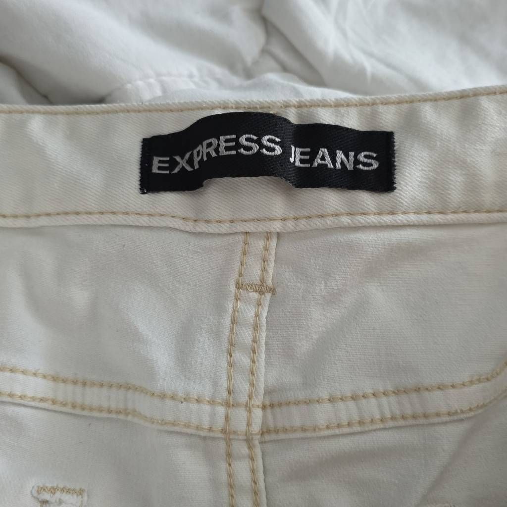 Express Express Jeans Women's Size 14 White Denim Cutoff Shorts Size 36" / US 14 / IT 50 - 4 Thumbnail