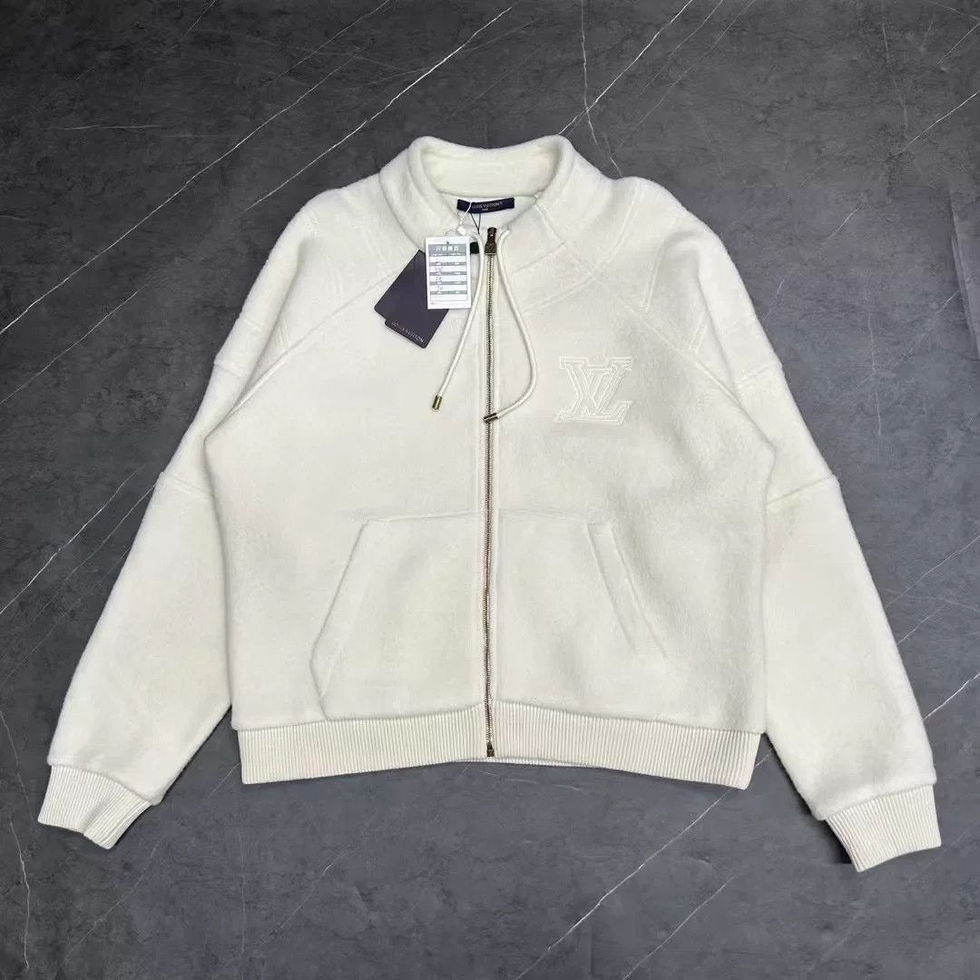 Louis Vuitton Louis Vuitton White Light Jacket L Men Size US L / EU 52-54 / 3 - 1 Thumbnail
