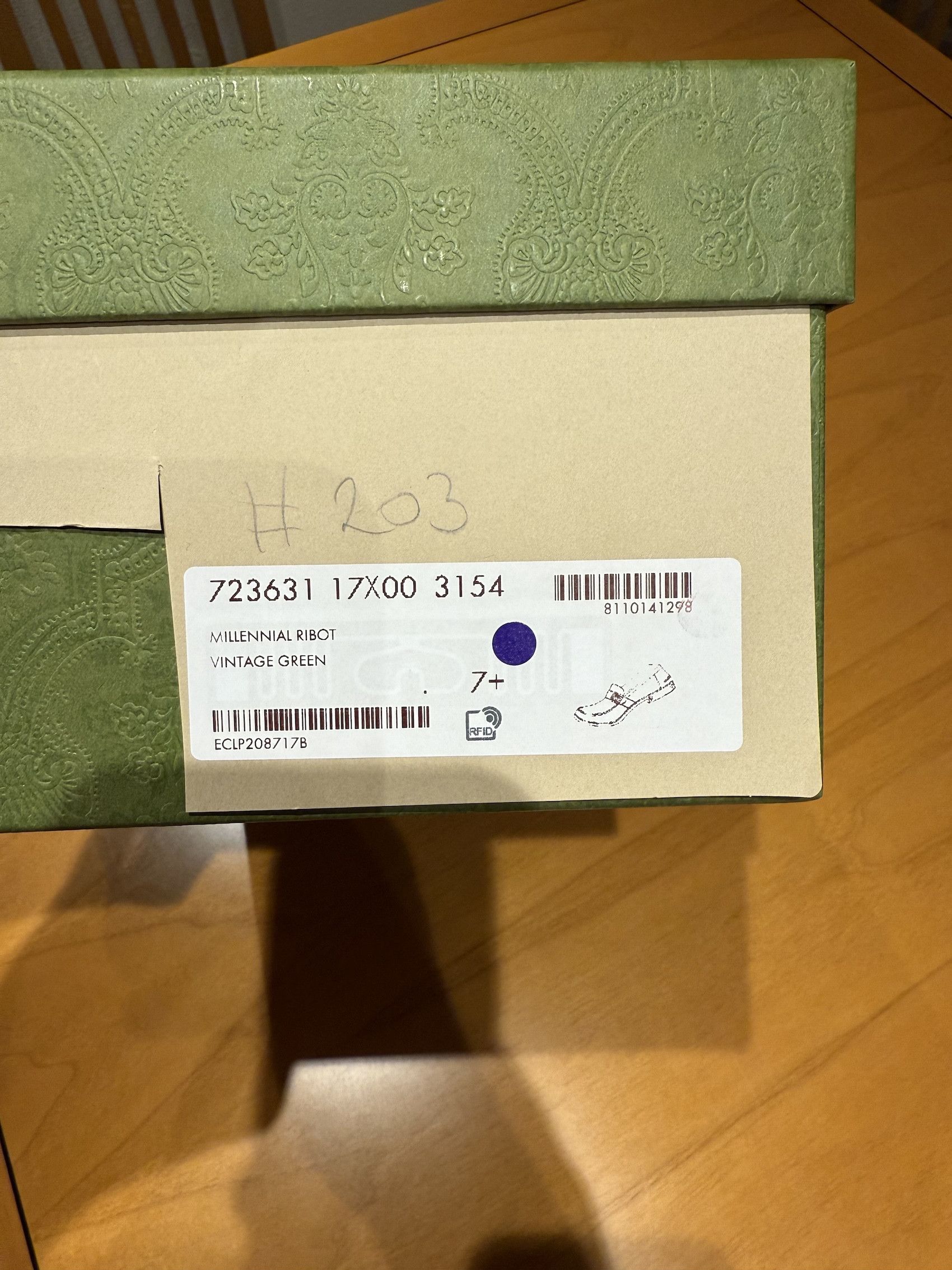 Gucci SS'24 Loafers Buckle Two-tone Size US 7.5 / EU 40-41 - 8 Thumbnail