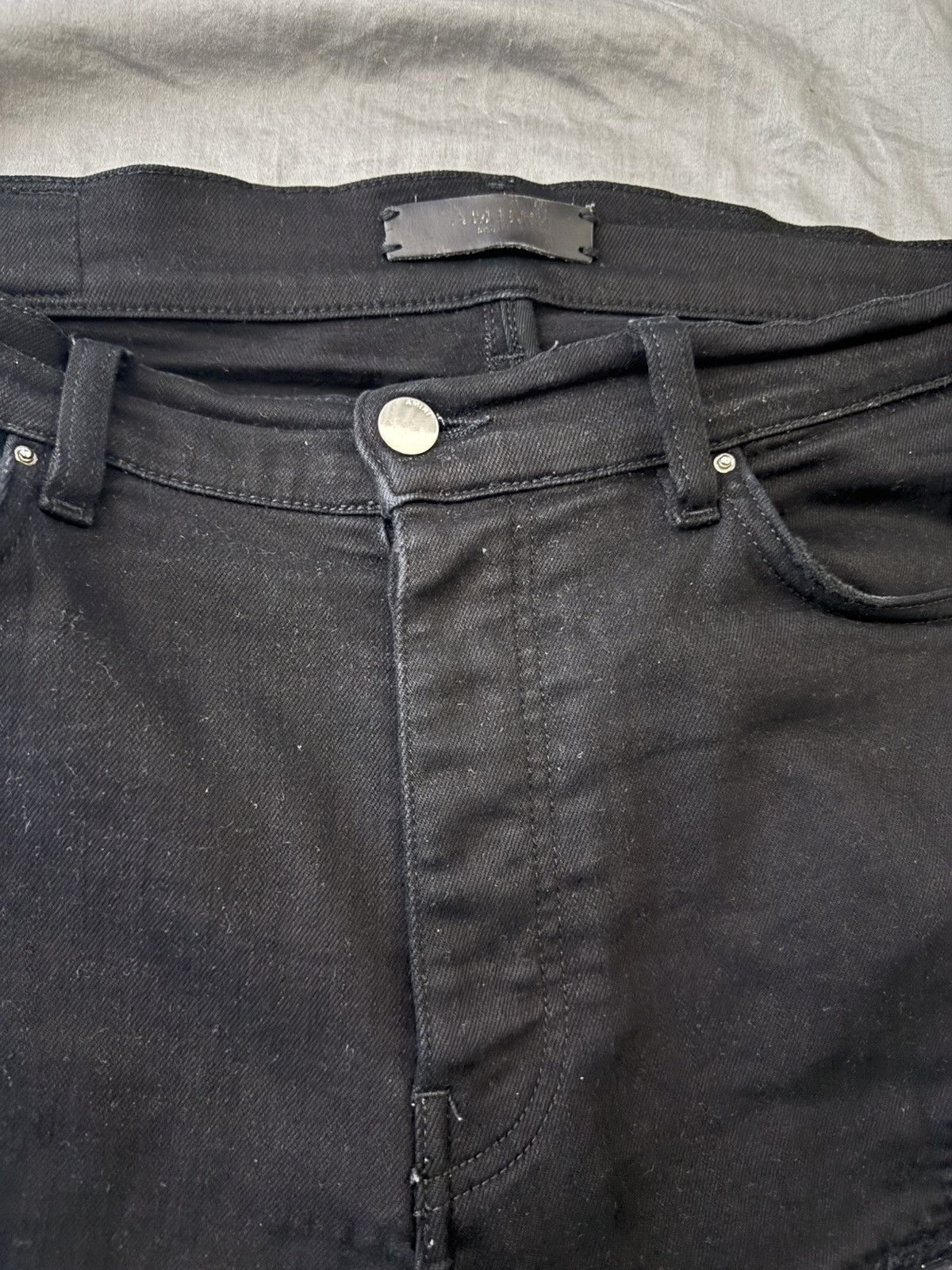 Amiri All black patch amiri denim jeans Size US 34 / EU 50 - 2 Thumbnail