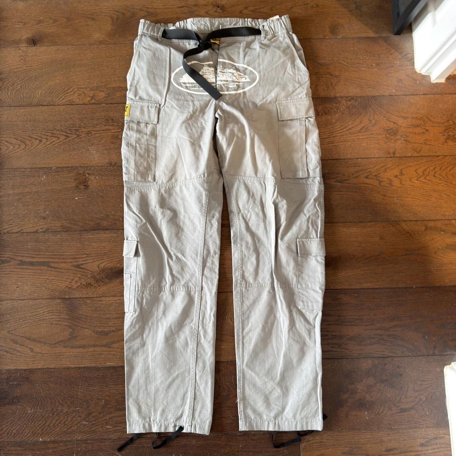 Other Corteiz grey Alcatraz cargo trousers Size US 36 / EU 52 - 1 Thumbnail