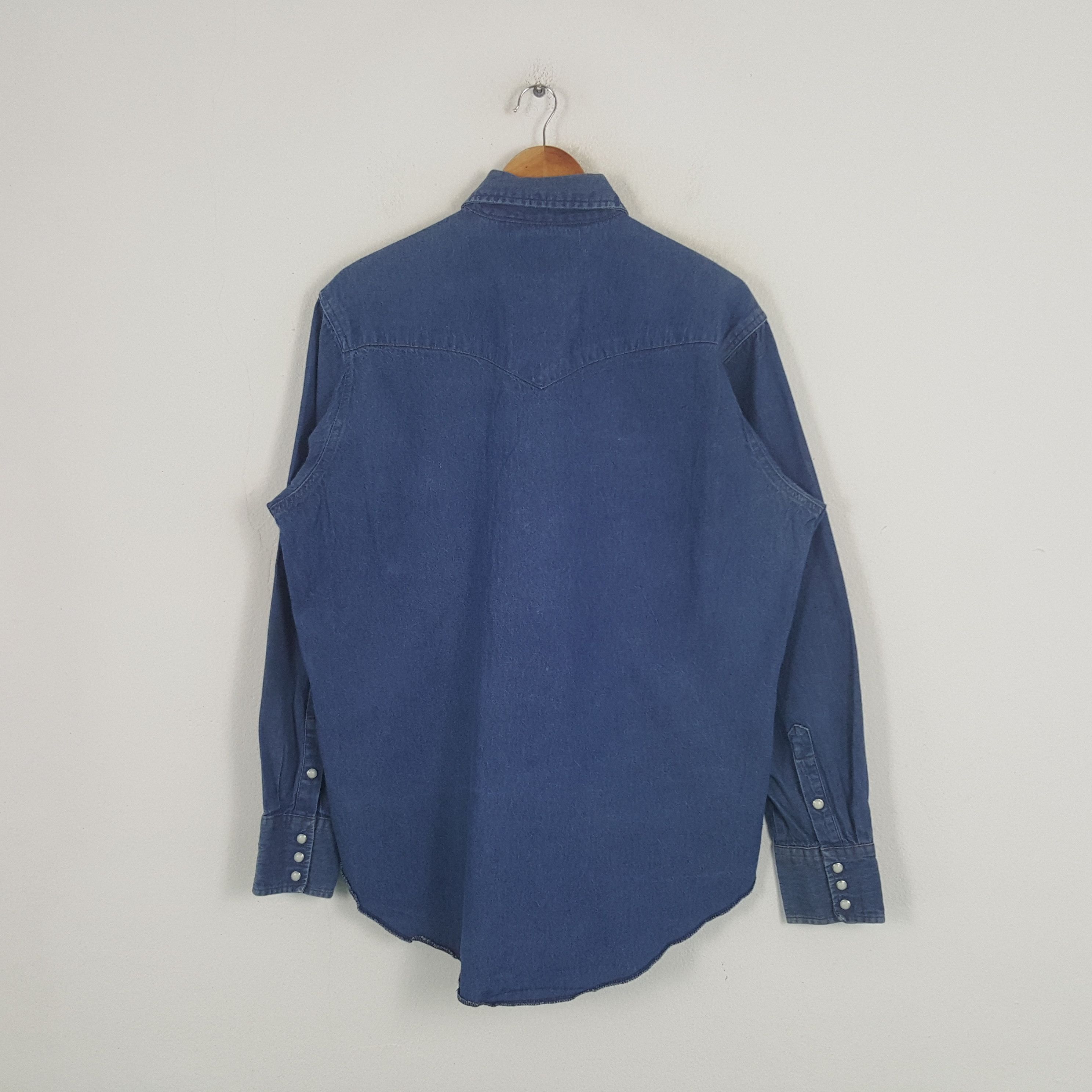 Vintage × Wrangler Vintage Wrangler American Denim Shirt Button Up Size US XL / EU 56 / 4 - 3 Thumbnail