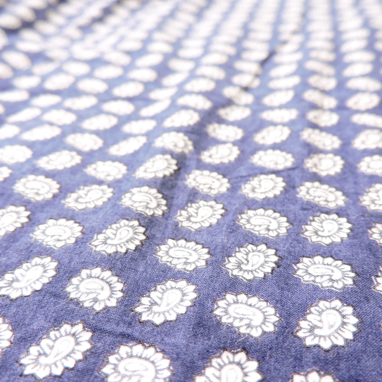 Comme des Garcons COMME DES GARÇONS HOMME PAISLEY PATTERN SHORT PANTS Size US 31 - 10 Thumbnail