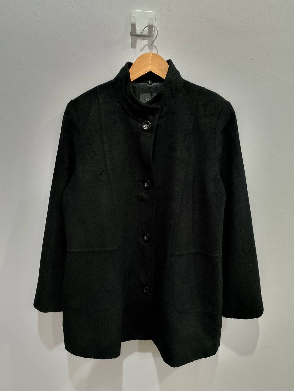 Japanese Brand IBERIS Made in Japan Black Wool Blend Coat Front Button Size L / US 10 / IT 46 - 1 Thumbnail