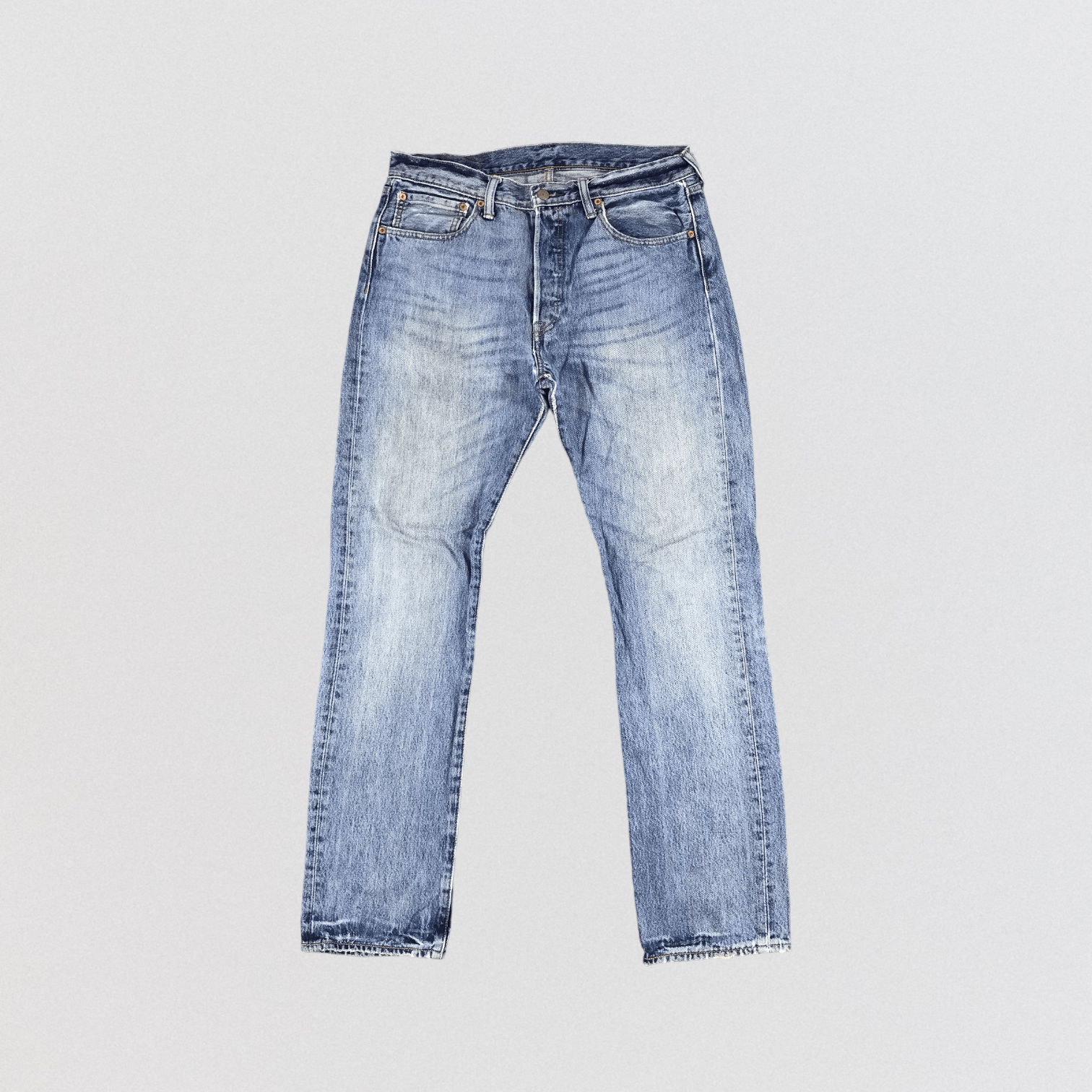 Levi's × Vintage Vintage Light Wash Levis 501 Jeans-JM869 Size US 33 - 1 Thumbnail