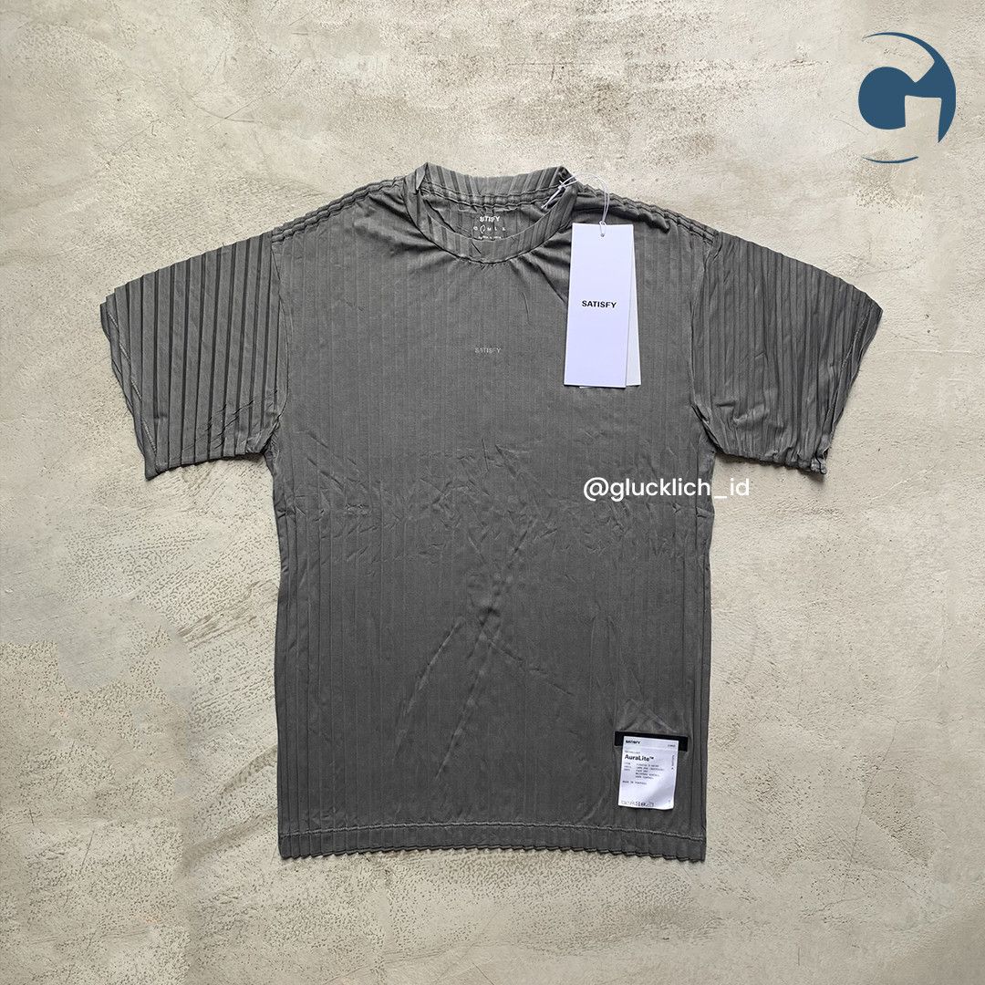 Satisfy Satisfy, AuraLite™ Pleated T-Shirt Mineral Graphite Size US S / EU 44-46 / 1 - 2 Thumbnail