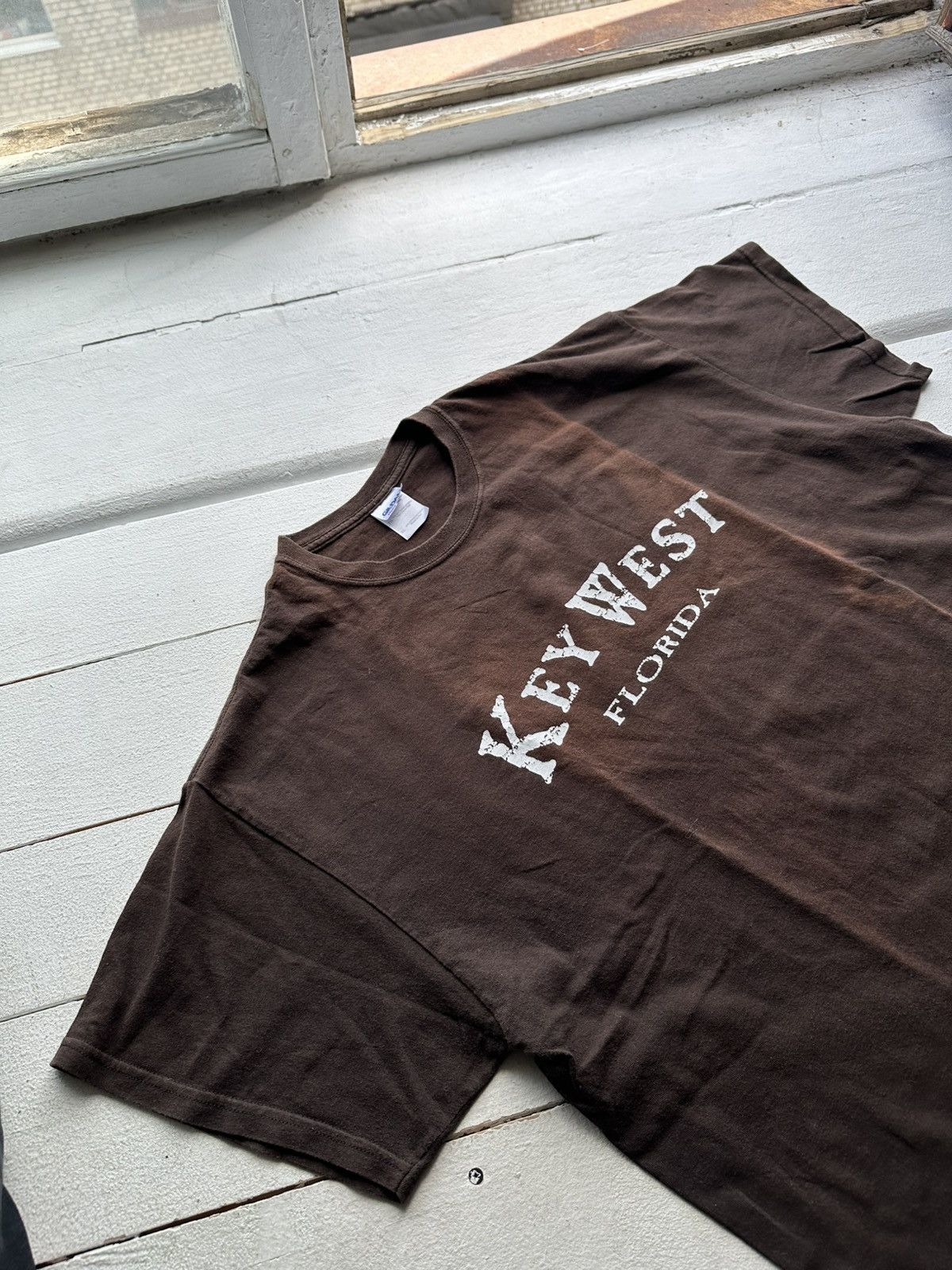 Japanese Brand × Vintage GRAIL🚨KEY WEST FLORIDA SUNFADED RARE BIG LOGO TEE Y2K SK8 Size US XL / EU 56 / 4 - 2 Thumbnail