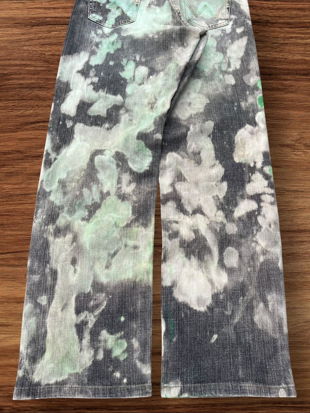 Vintage × Wrangler Vintage Wrangler Green Paint Tye Die Straight Leg Jeans Size US 28 / EU 44 - 10 Thumbnail
