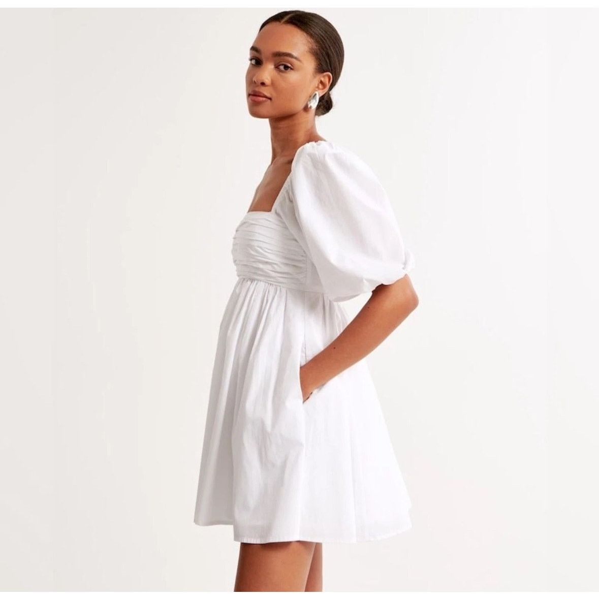 Abercrombie & Fitch Abercrombie Emerson Ruched Puff Sleeve Mini Dress Size SP Size S / US 4 / IT 40 - 6 Thumbnail