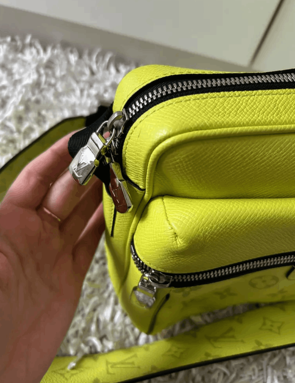 Louis Vuitton Louis Vuitton Outdoor Messenger Yellow Bag Size ONE SIZE - 7 Thumbnail