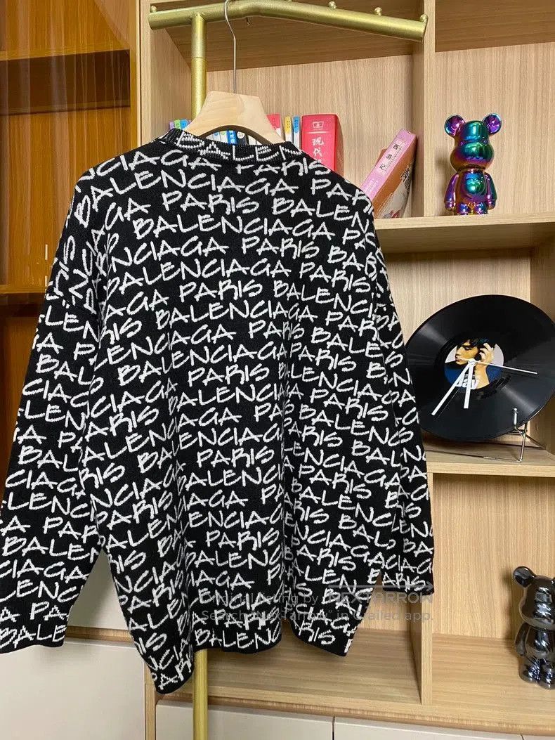 Balenciaga Balenciaga Logo Print Sweater L. Size US L / EU 52-54 / 3 - 3 Thumbnail