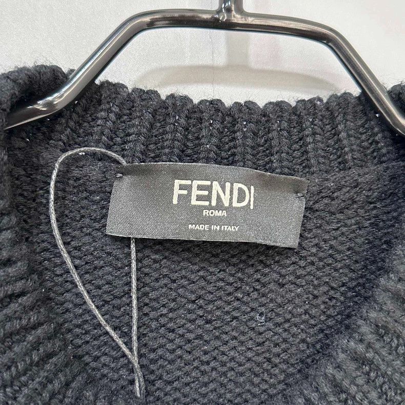 Fendi Fendi Logo Knitted Sweater in Black Size L / US 10 / IT 46 - 4 Thumbnail