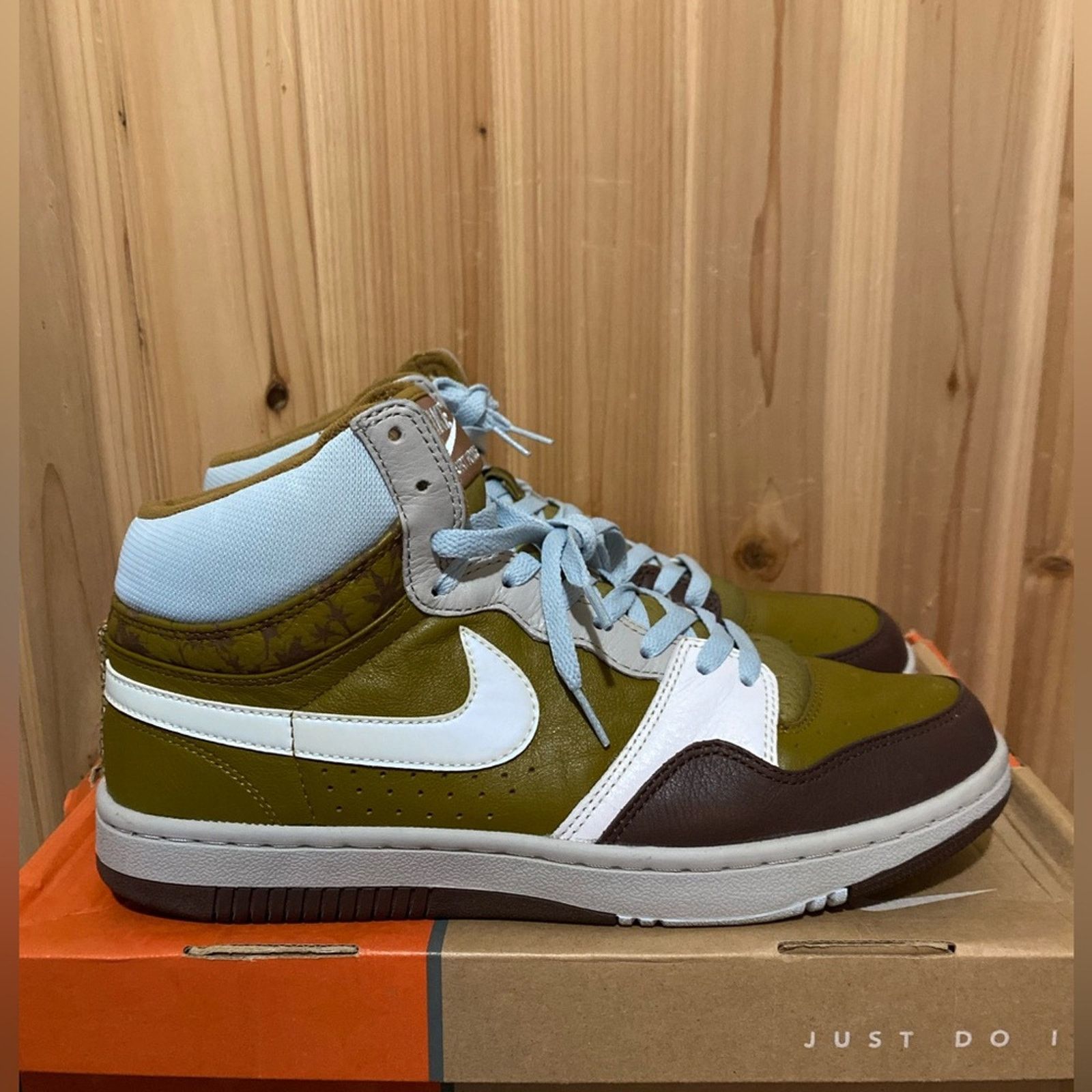 Nike 2006 Nike Court Force High Premium Spanish Moss White Granit Size US 11 / EU 44 - 7 Thumbnail