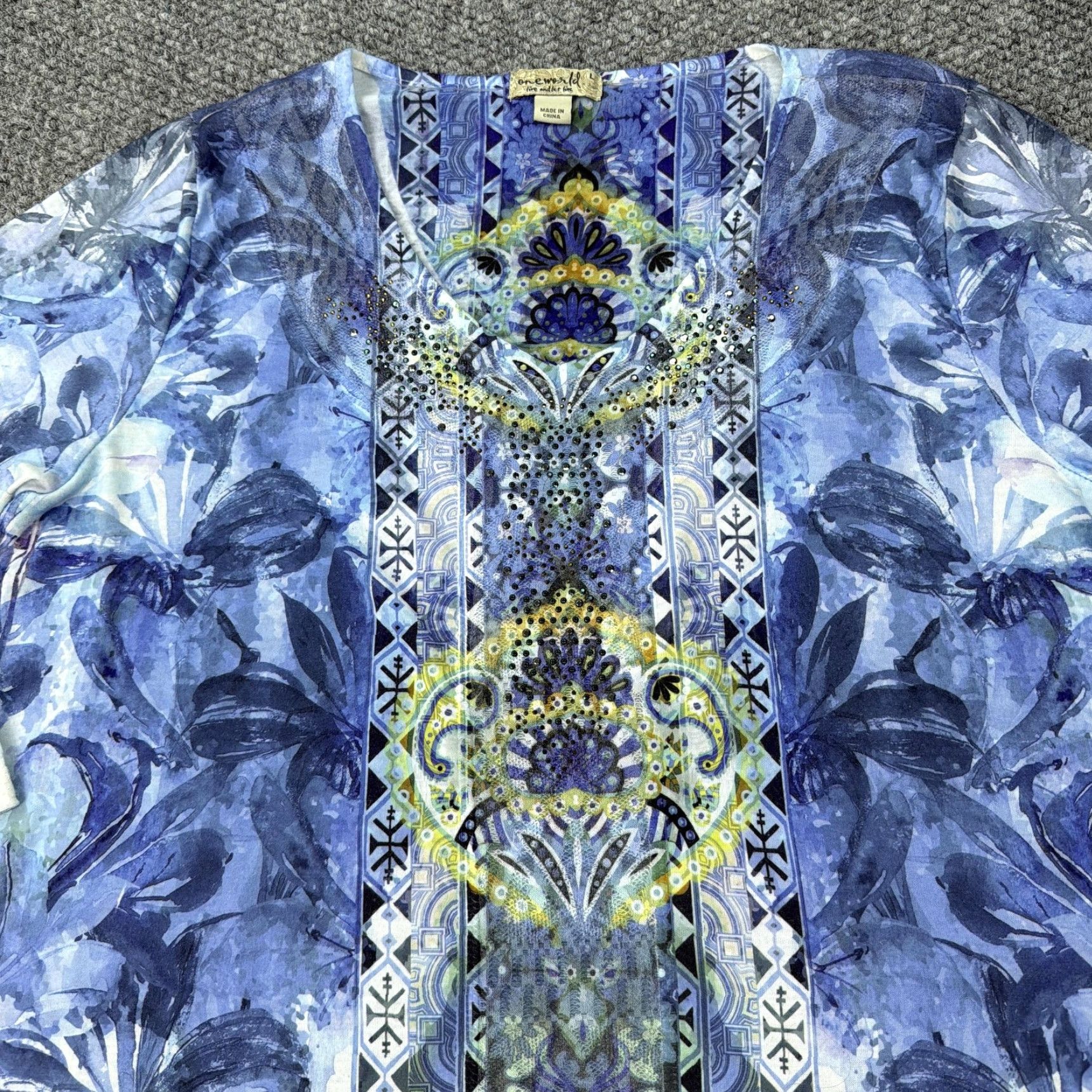 Vintage OneWorld Shirt Womens Large Blue Floral Rhinestone Tunic Top 3/4 Sleeve Stretch Size L / US 10 / IT 46 - 2 Thumbnail