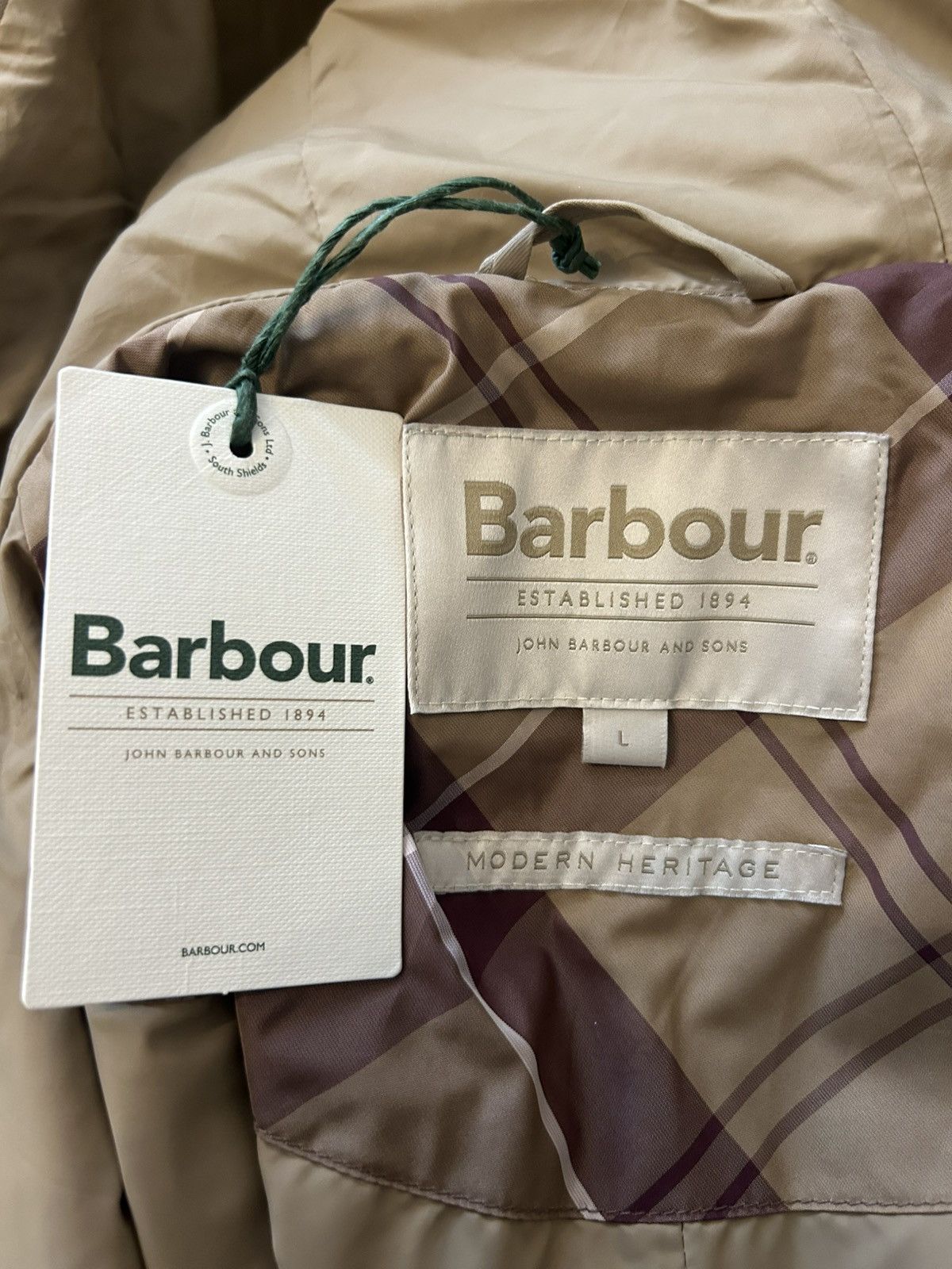 Barbour Barbour Quilted Cape Size L / US 10 / IT 46 - 4 Thumbnail