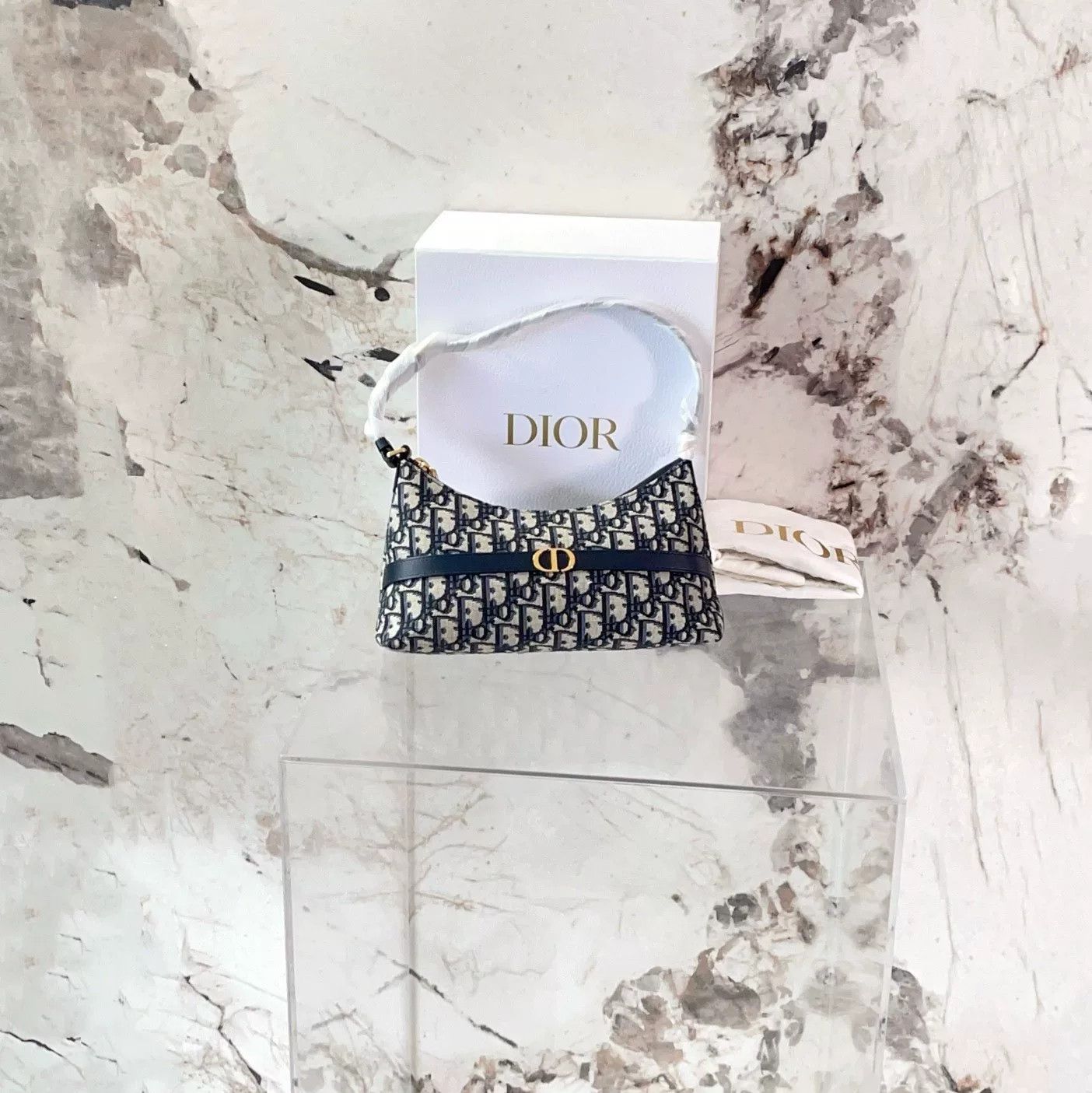Dior Pre-loved Bag Very good condition Size ONE SIZE - 1 Thumbnail