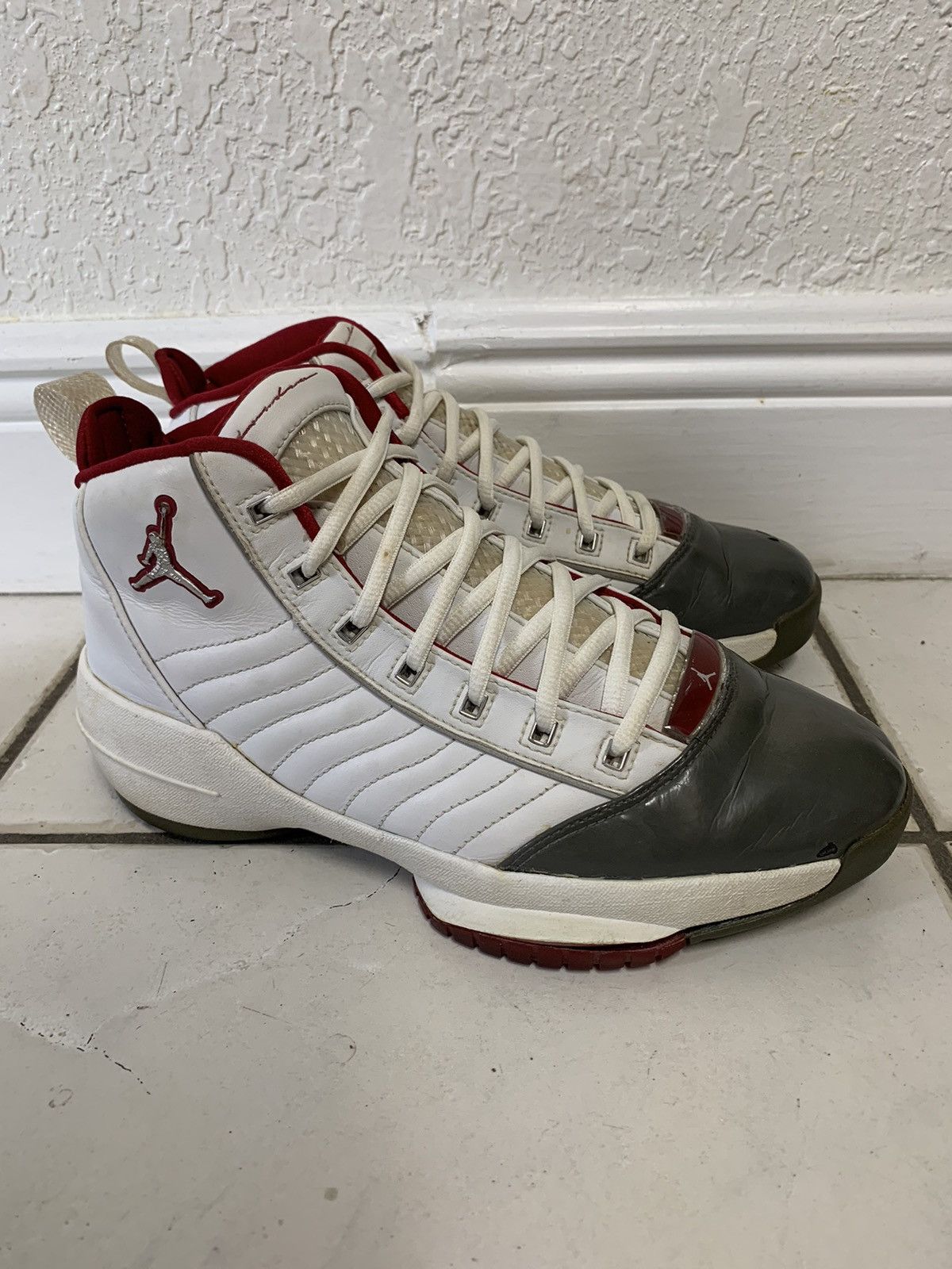 Jordan Brand Air Jordan 19 SE OG Size 7.5 Size US 7.5 / EU 40-41 - 1 Thumbnail