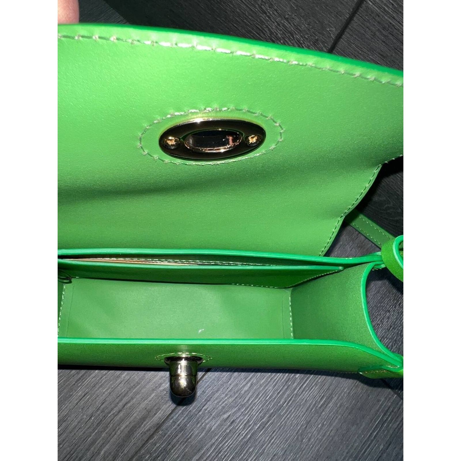 Dooney & Bourke Dooney & Bourke Smooth Leather Pinky Bag Kelly Green A653792 Size ONE SIZE - 13 Thumbnail