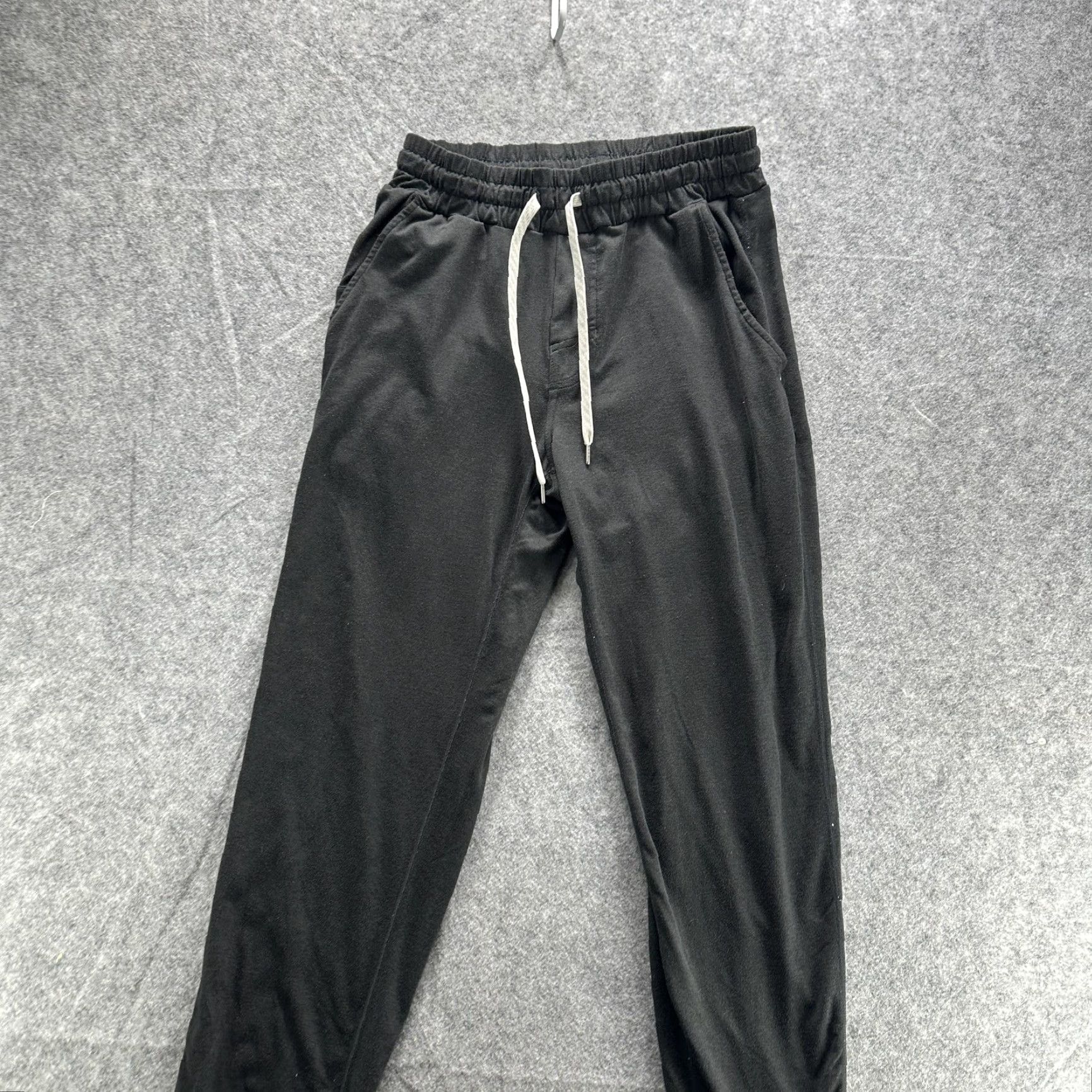 Vuori VUORI Jogger Pants Mens Small Black Performance Elastic Waist Lounge Athletic Size US 29 - 3 Thumbnail