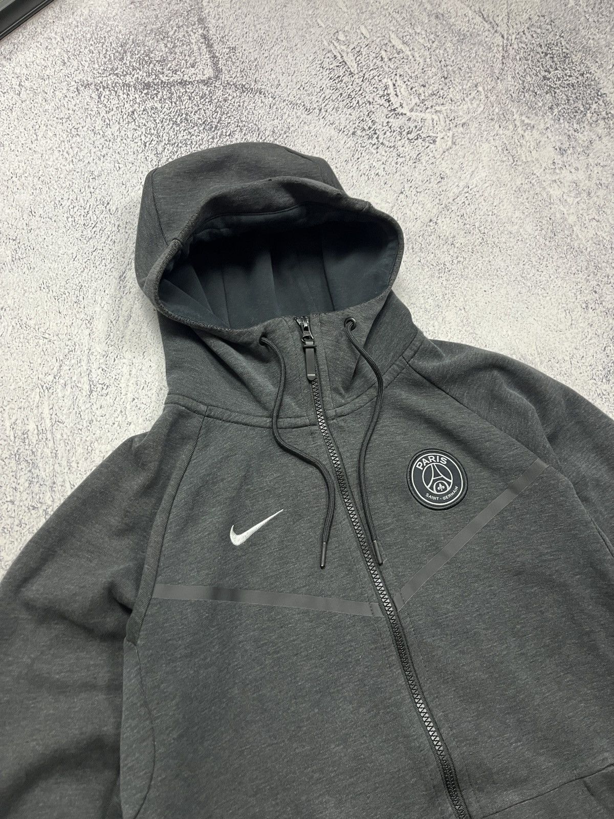 Nike Nike Tech Fleece PSG France Zip Up Hoodie Drill Jacket Hype Size US S / EU 44-46 / 1 - 5 Thumbnail