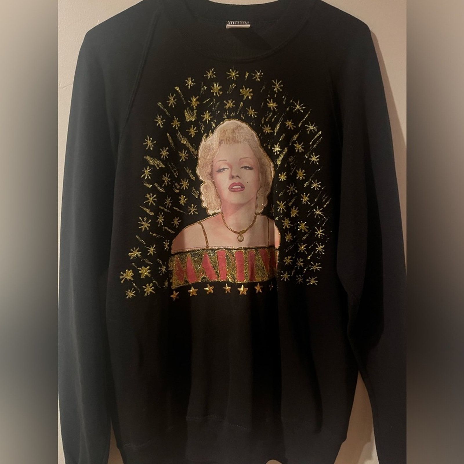 Jerzees Marilyn Monroe sweater. Marilyn surrounded by stars Size L / US 10 / IT 46 - 2 Thumbnail