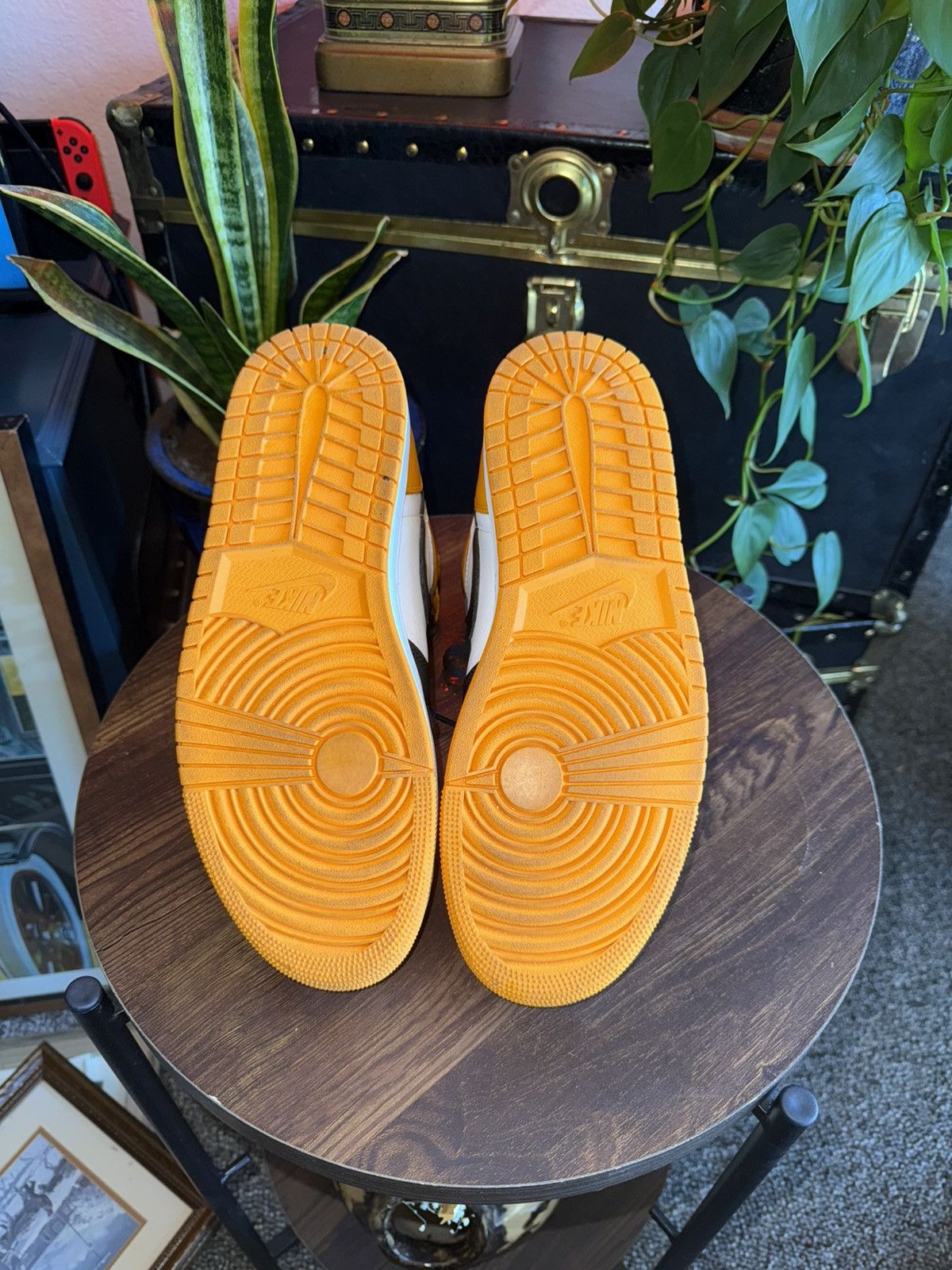 Jordan Brand × Nike Air Jordan one yellow taxi size 11.5 Size US 11.5 / EU 44-45 - 6 Thumbnail
