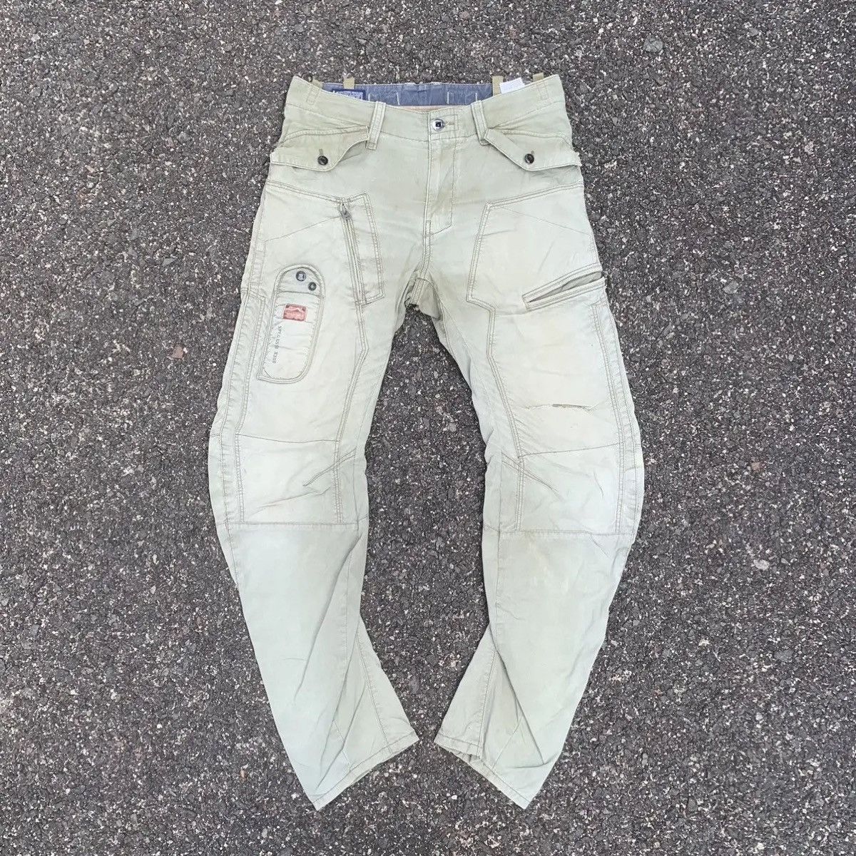 G-Star G-STAR RAW JAPAN UTILITY FADED CURVE BANANA LEGS PANTS Size US 32 / EU 48 - 1 Thumbnail