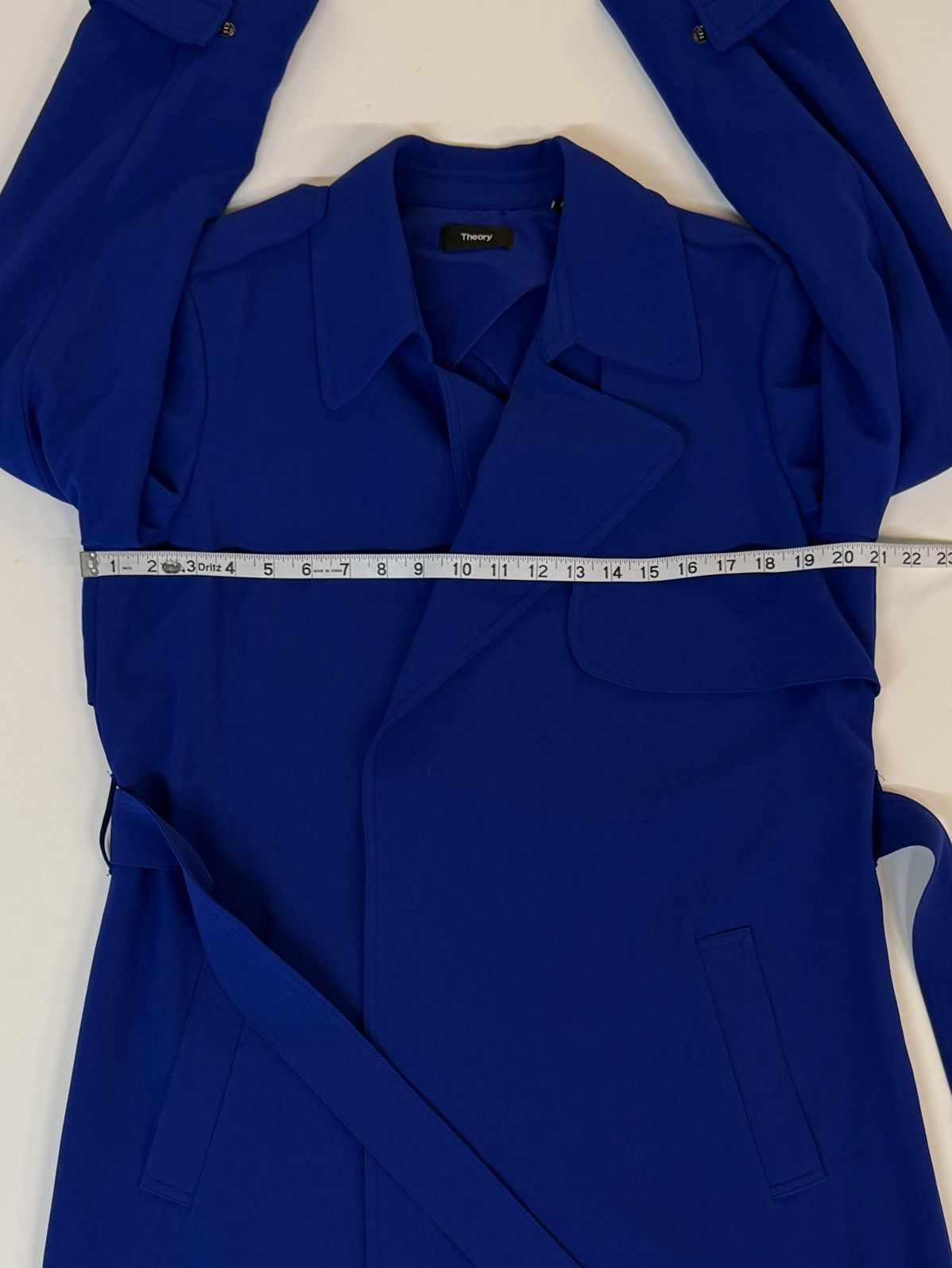 Theory Theory "Oaklane" Trench Coat in Admiral Crepe-Cobalt Blue-L Size L / US 10 / IT 46 - 16 Thumbnail