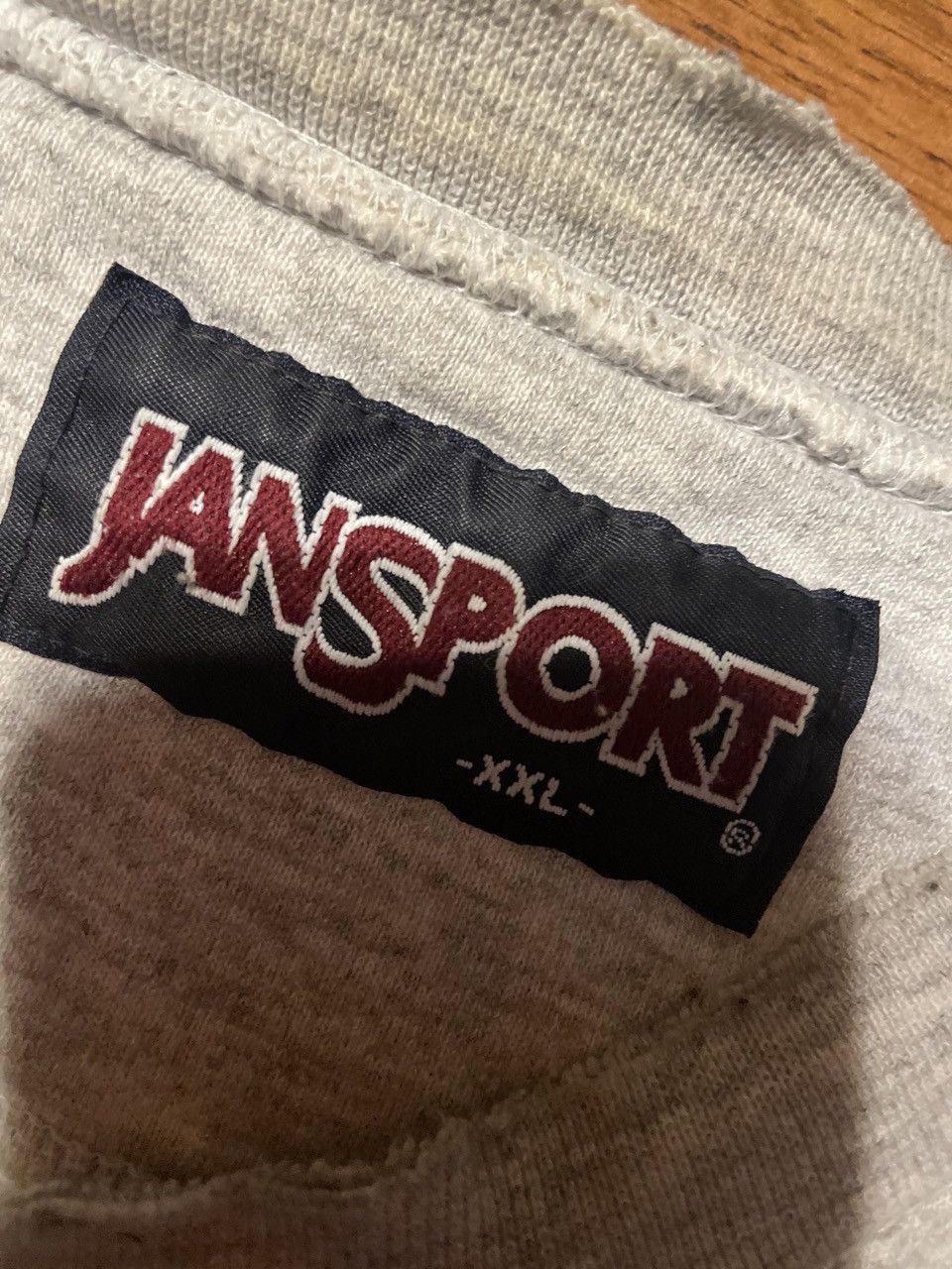 Jansport Vintage Jansport James Madison University Grey Crewneck Size US XXL / EU 58 / 5 - 6 Thumbnail